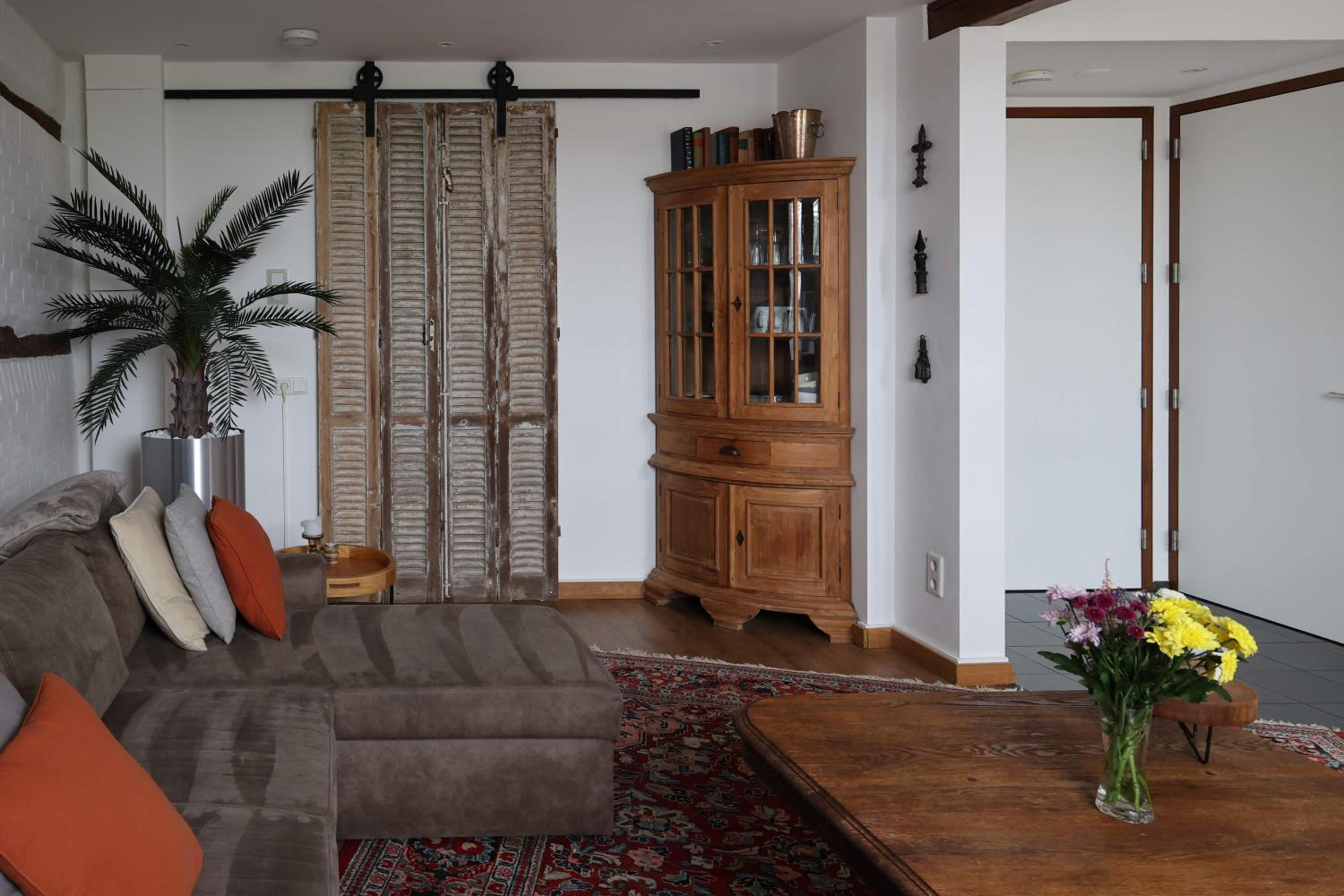 One-Bedroom Apartment - Photo 28