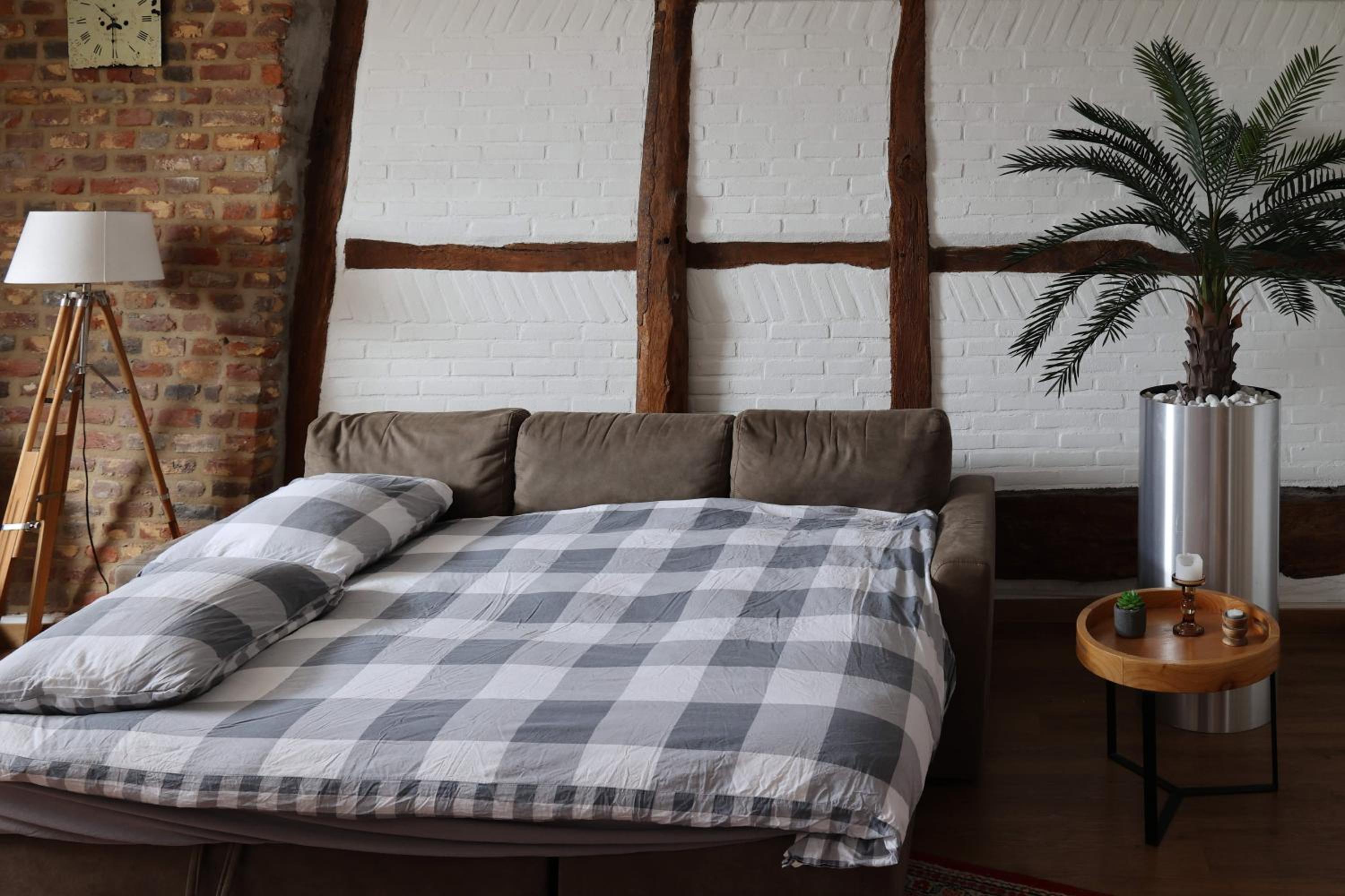 One-Bedroom Apartment - Photo 10