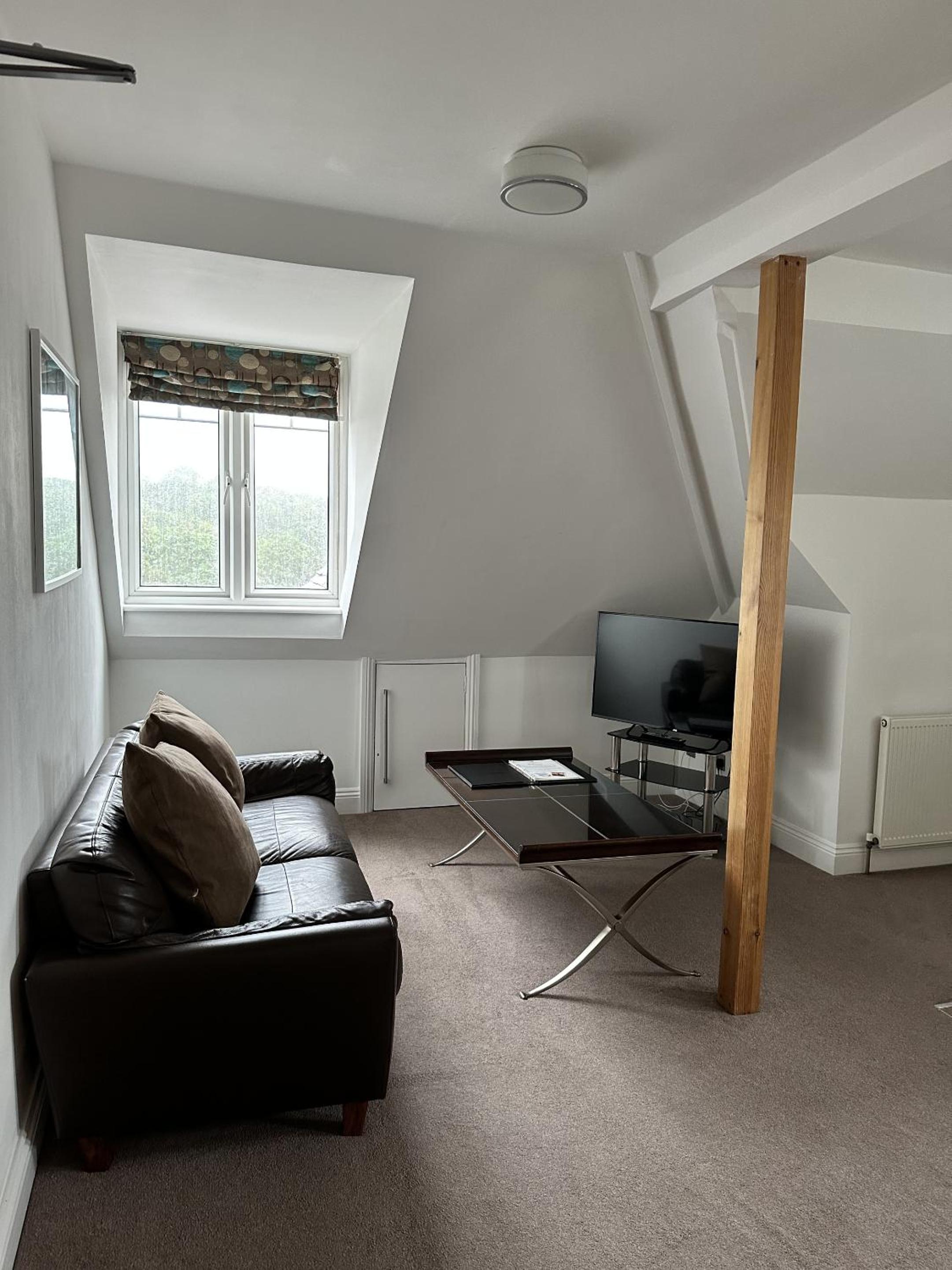 Deluxe Apartment photo 2