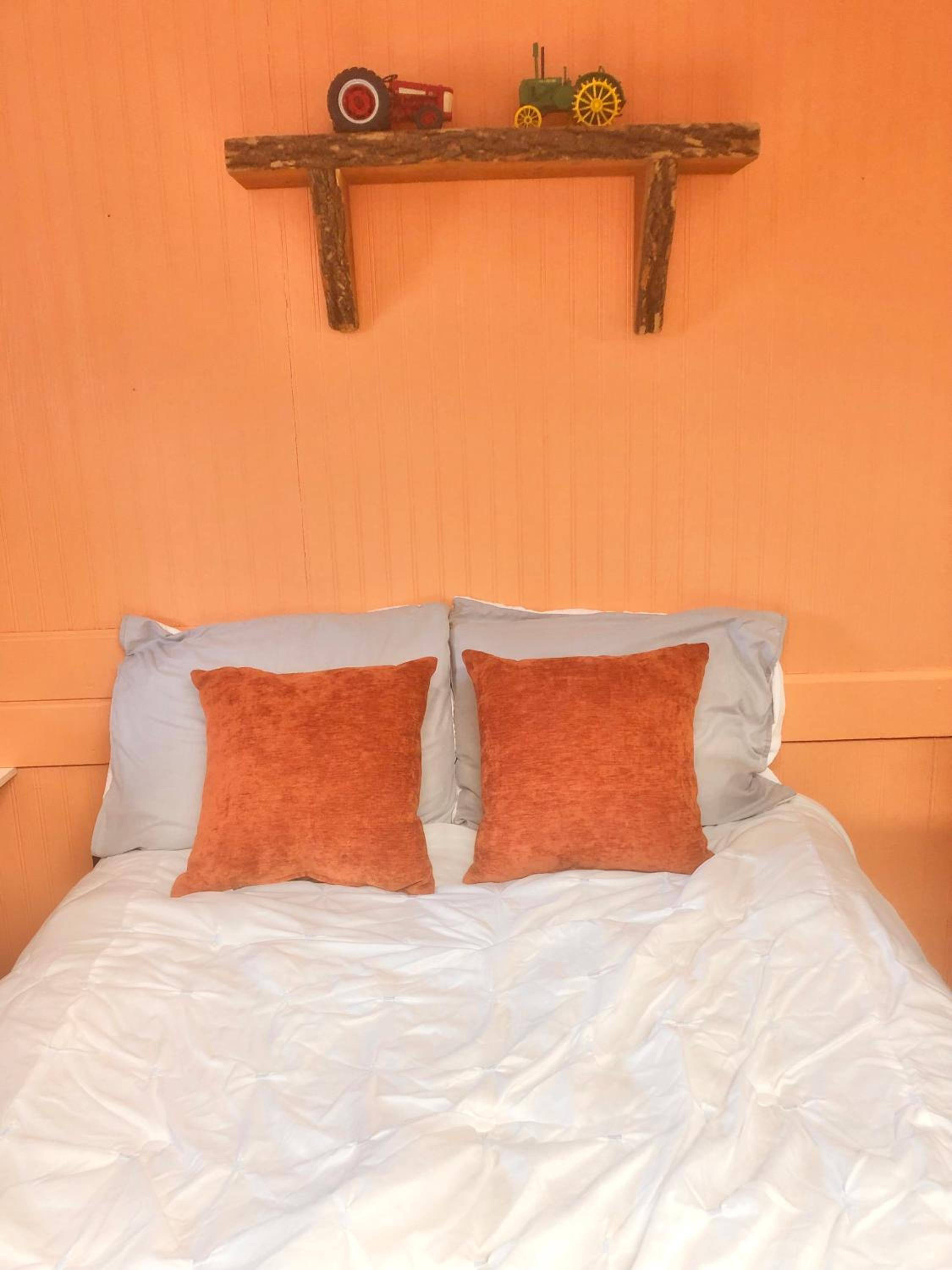 Budget Double Room photo 1