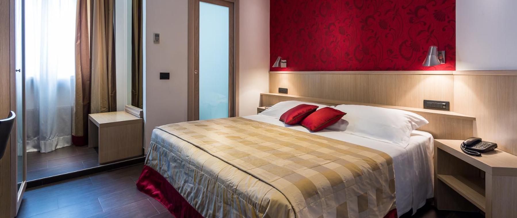Double or Twin Room photo 2