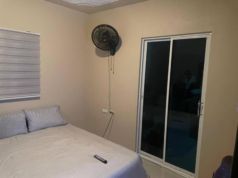 Four-Bedroom House photo 2