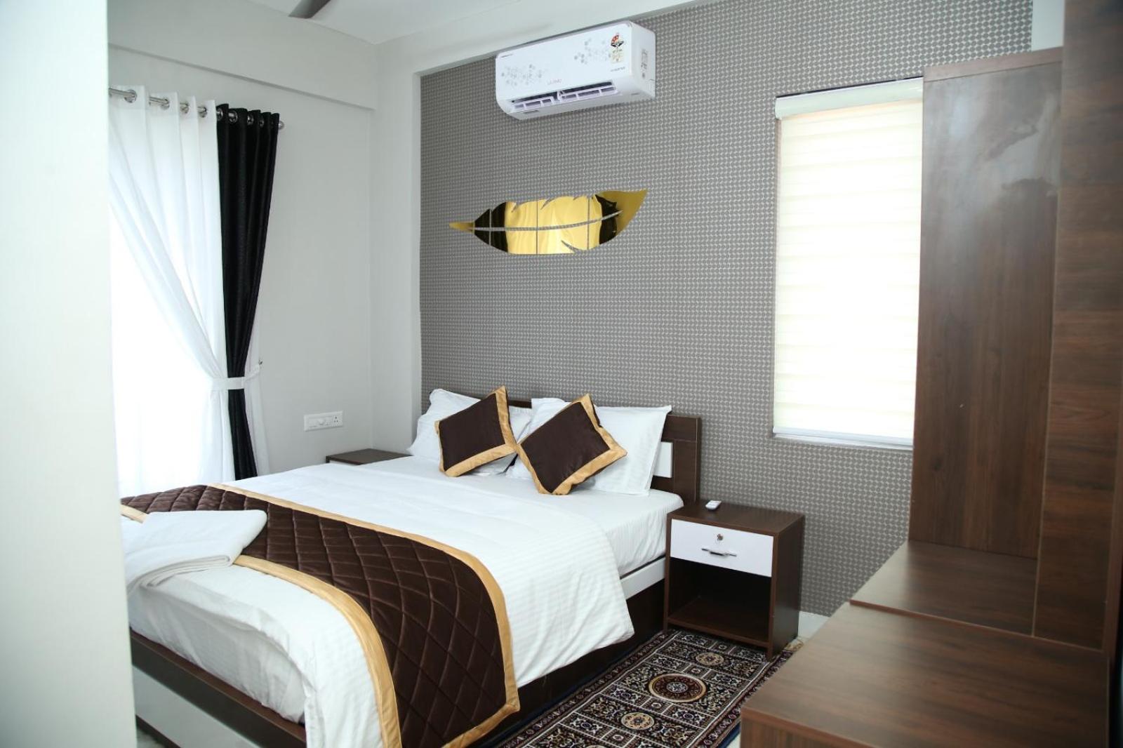 Two-Bedroom Deluxe Apartment with Balcony photo 3