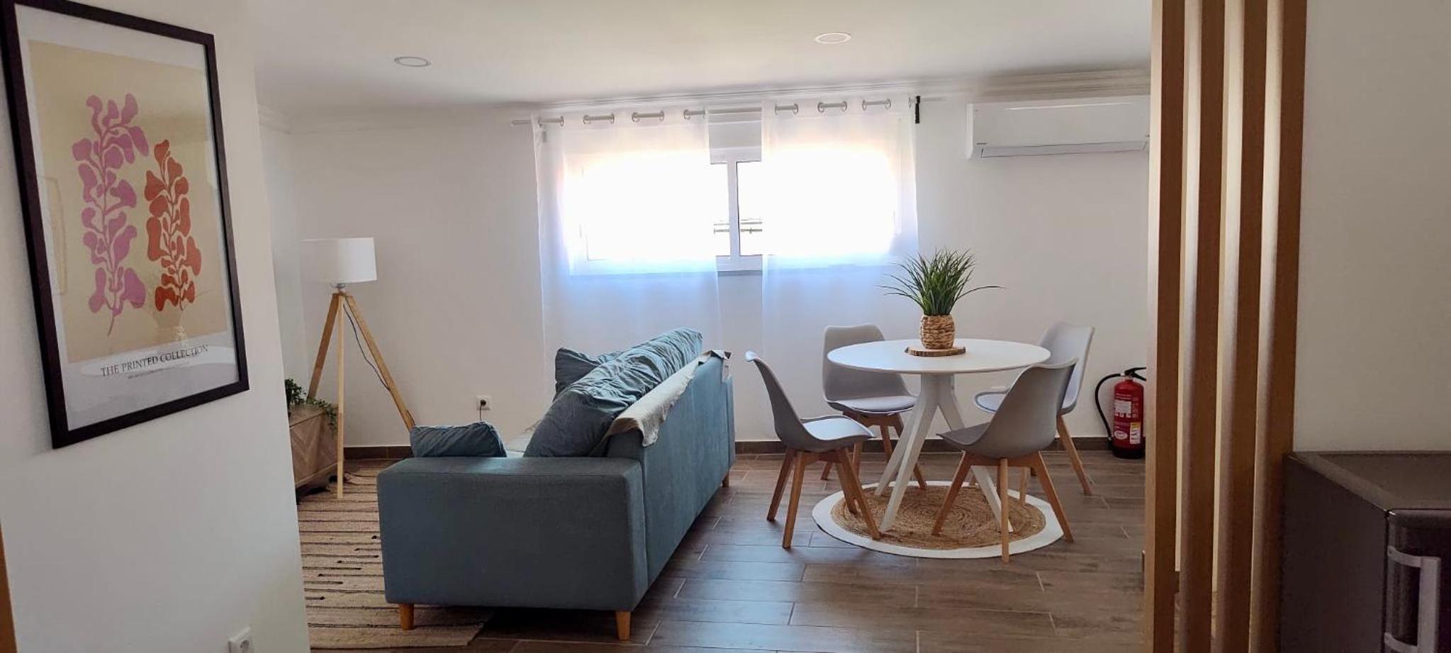 Two-Bedroom Standard Apartment photo 1