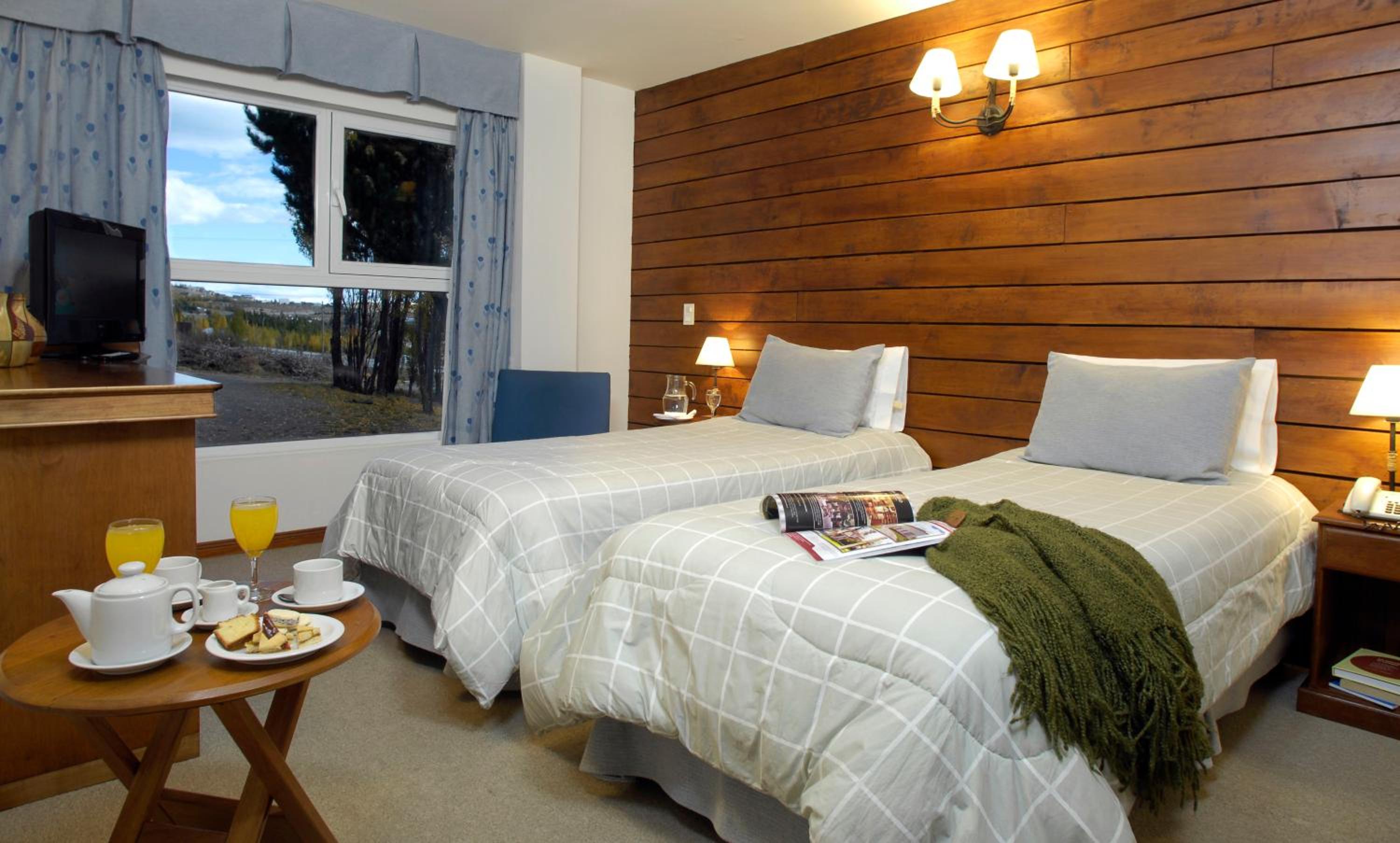 Standard Double or Twin Room photo 2
