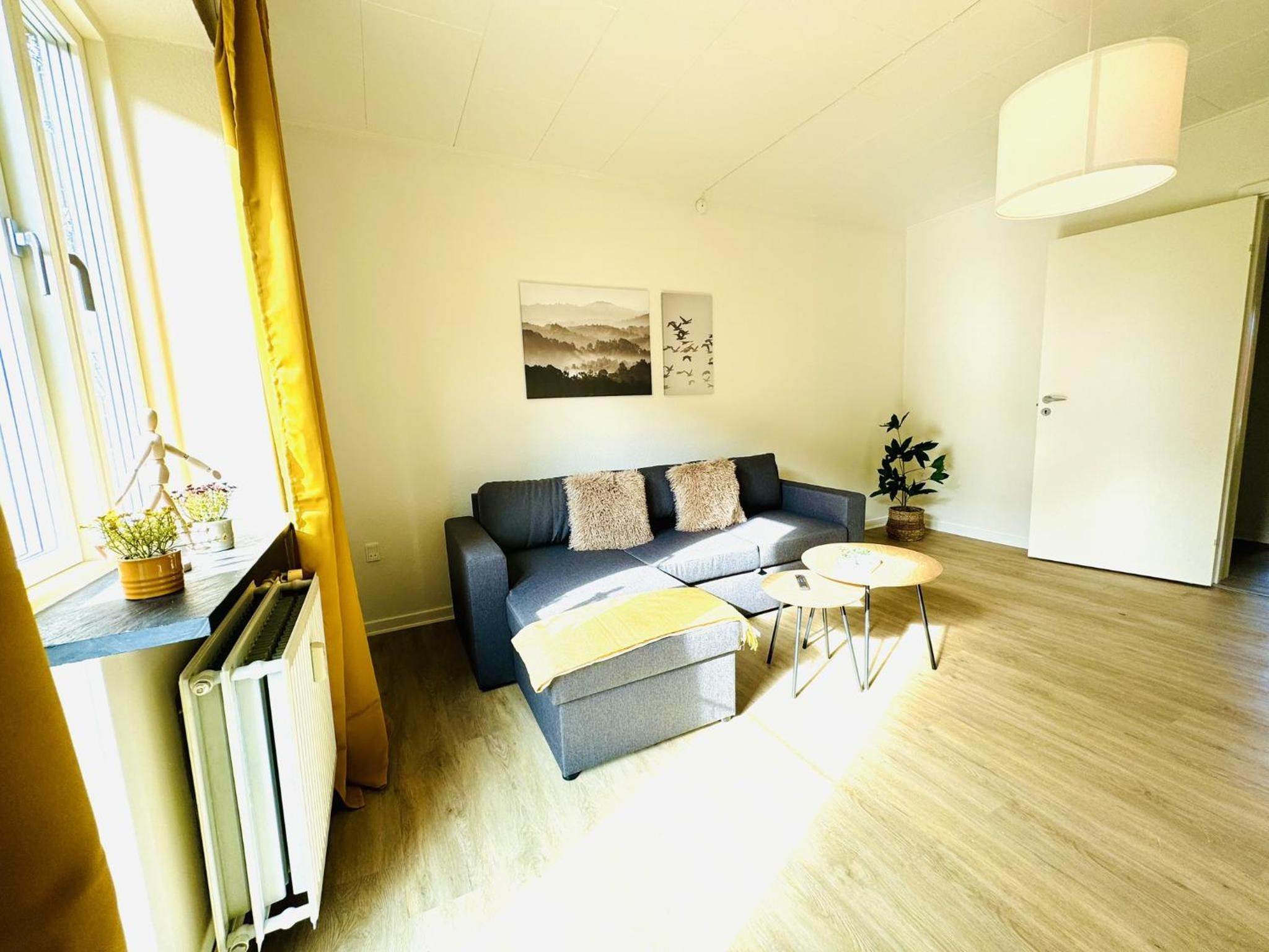 Apartment photo 2
