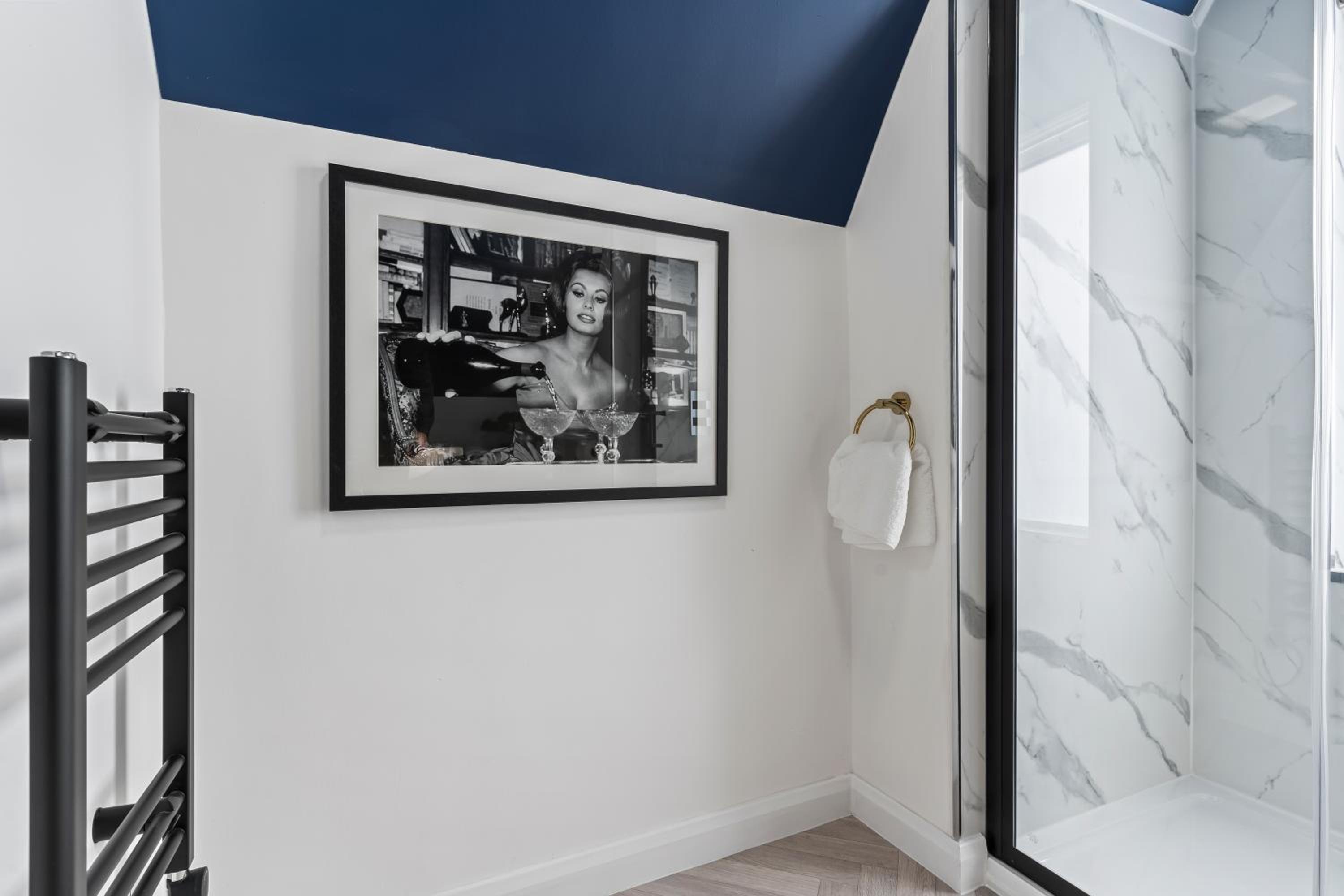 Penthouse Apartment - Photo 13