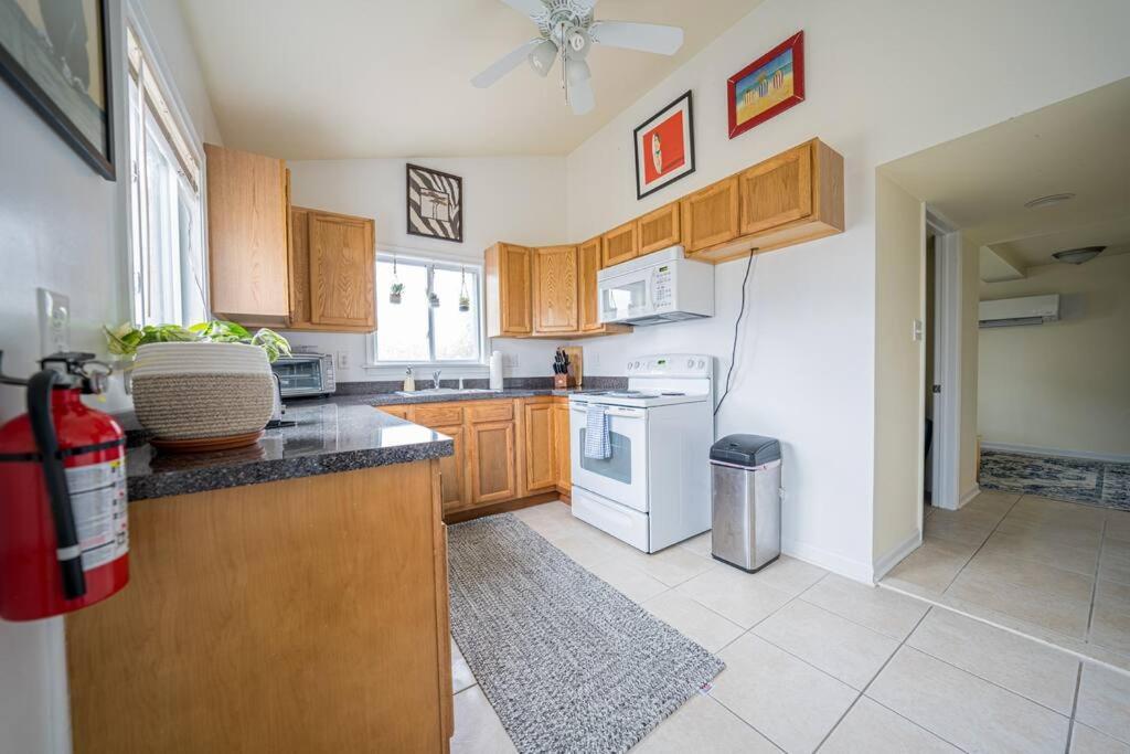 Four-Bedroom House photo 2