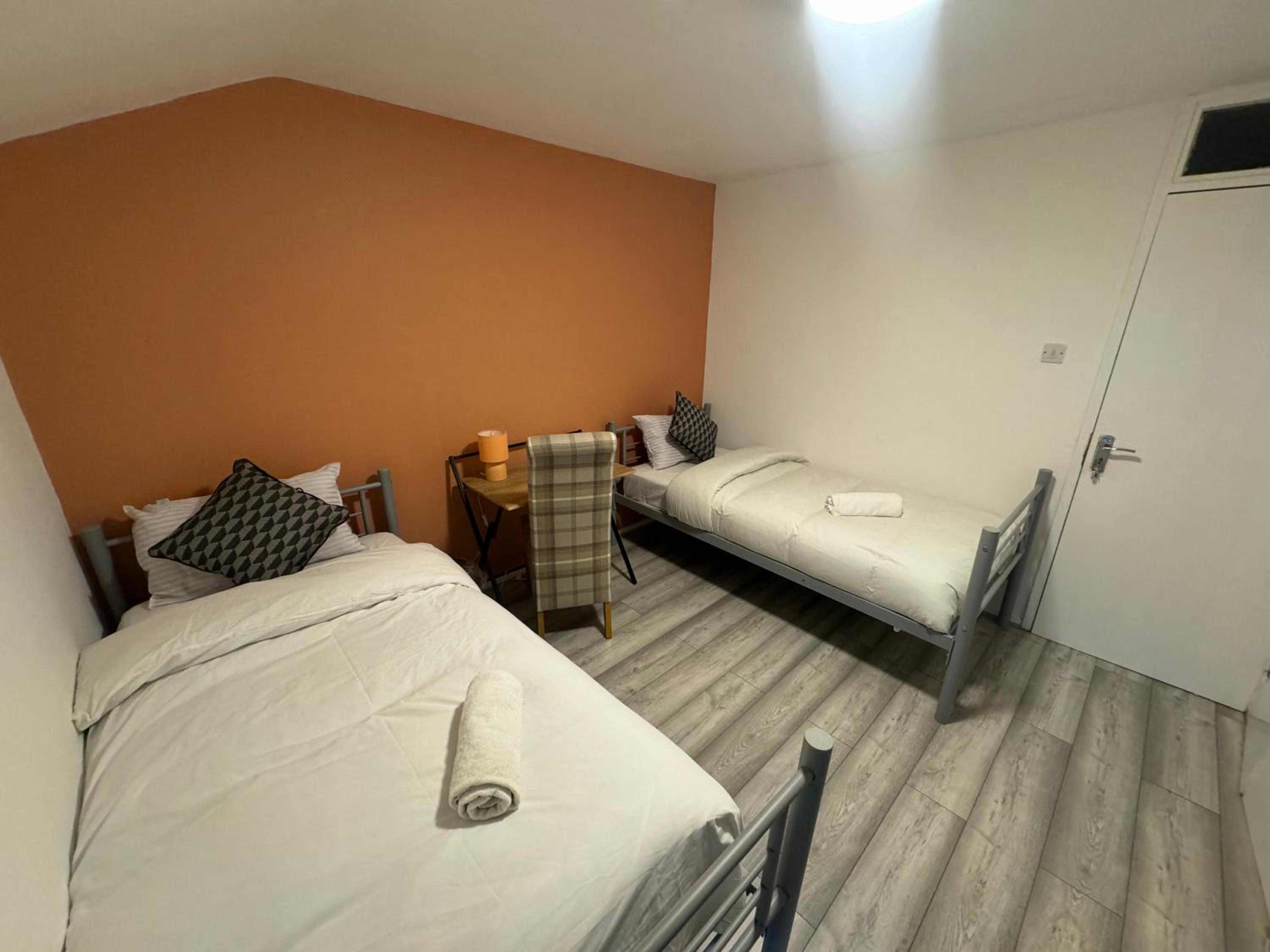 Deluxe Double or Twin Room photo 3