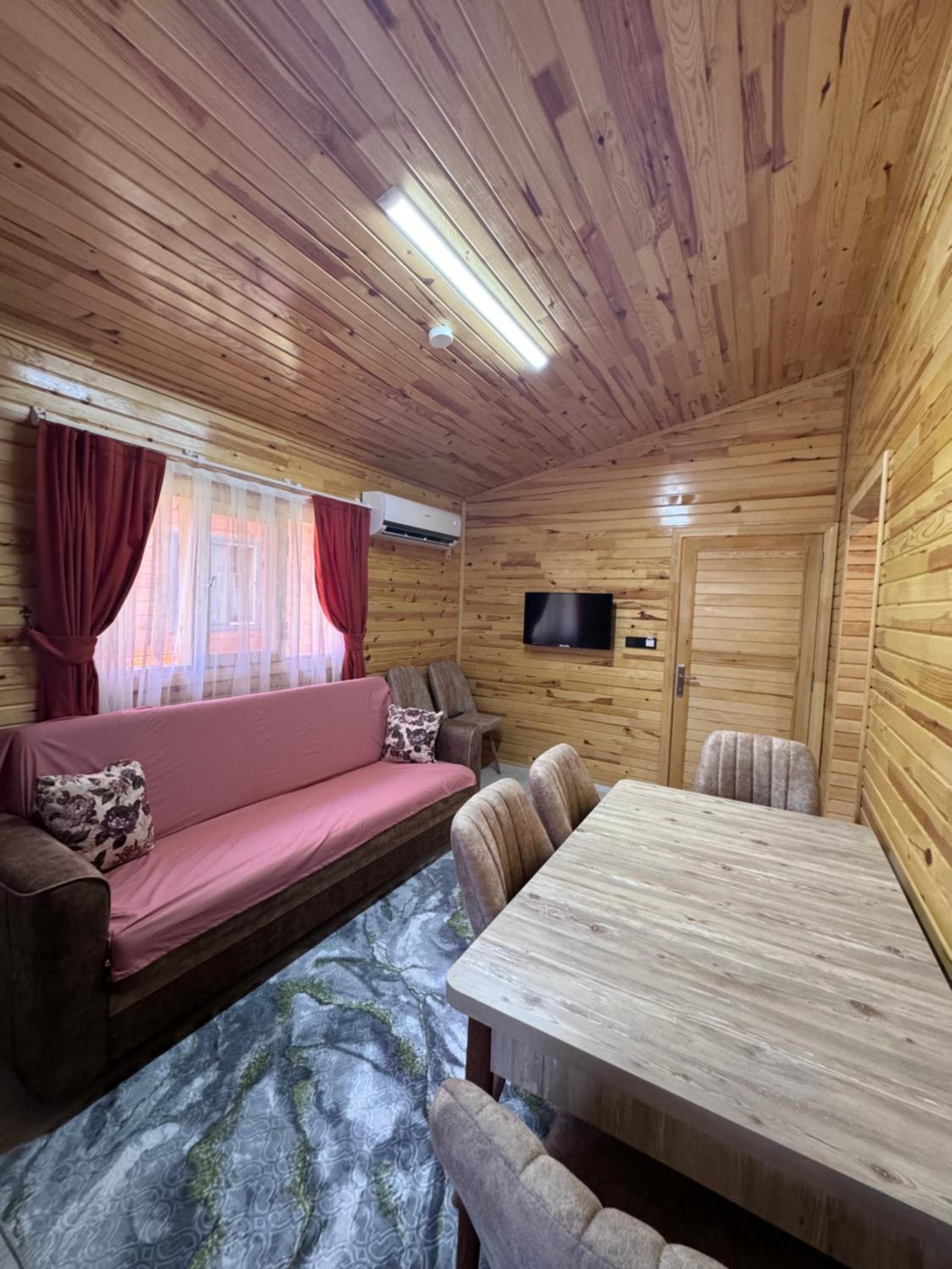 One-Bedroom Chalet photo 2