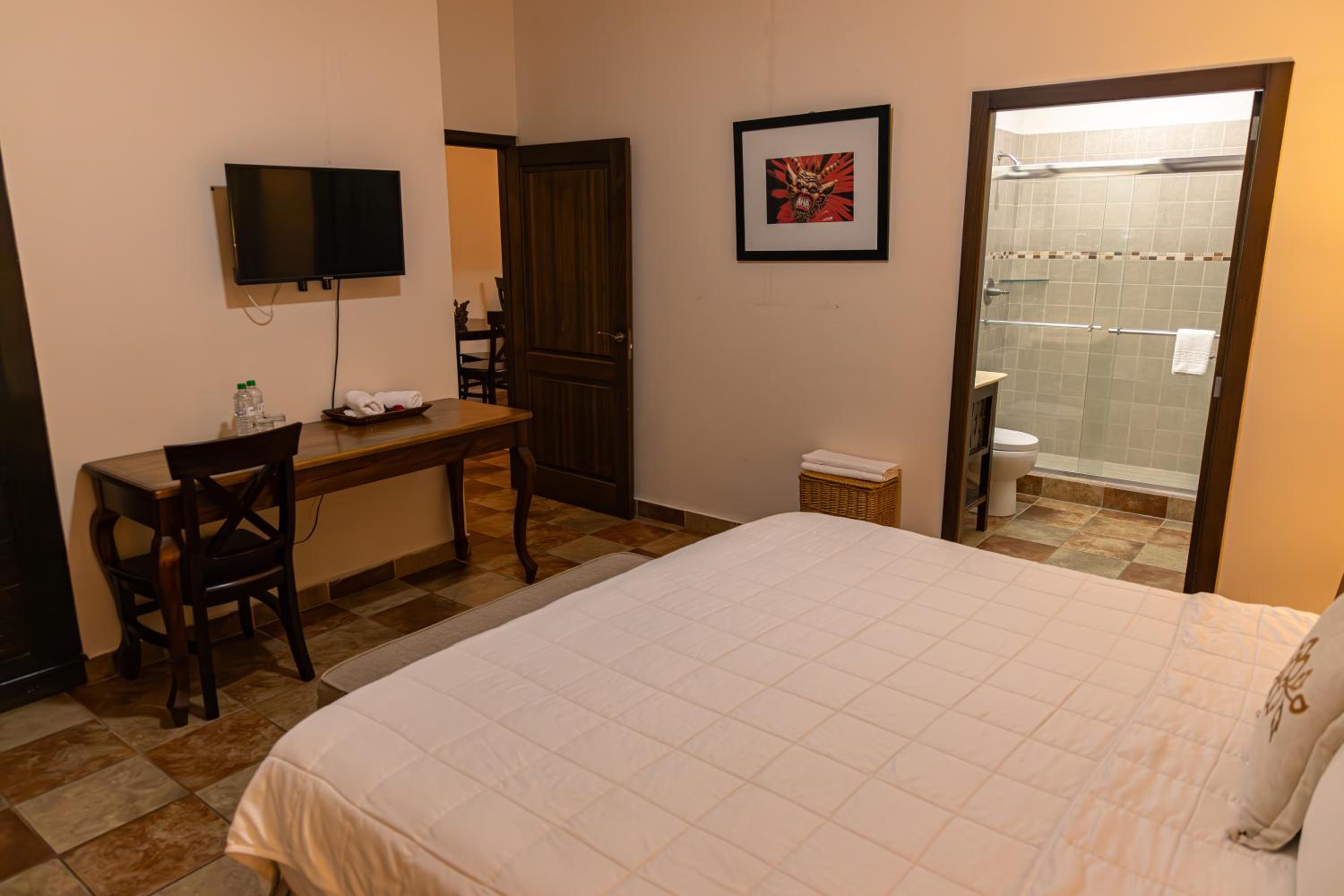 Deluxe Suite photo 3