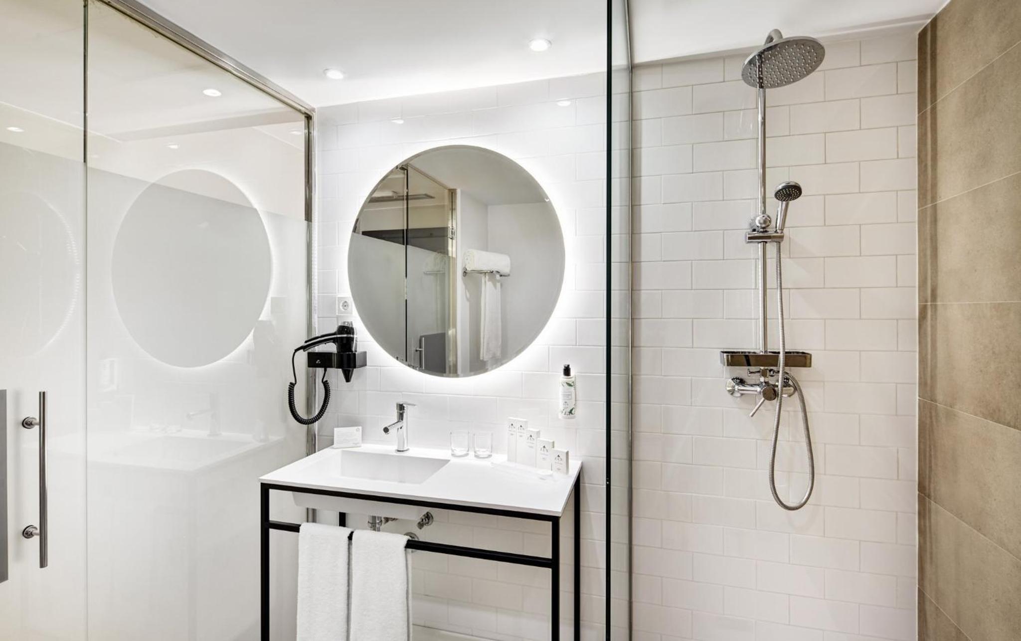 Superior Double or Twin Room - Photo 5