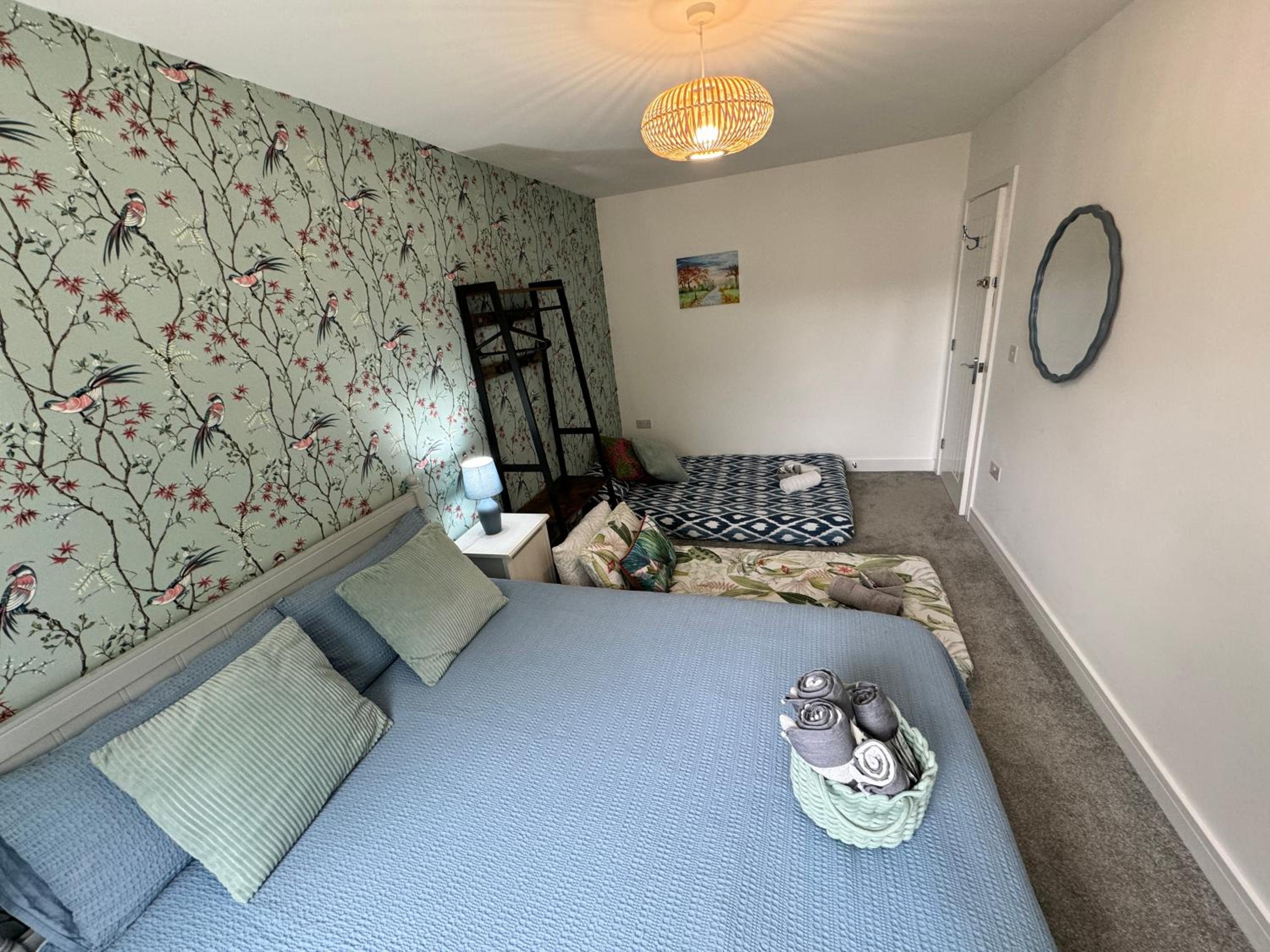 Quadruple Room with Private Bathroom photo 2