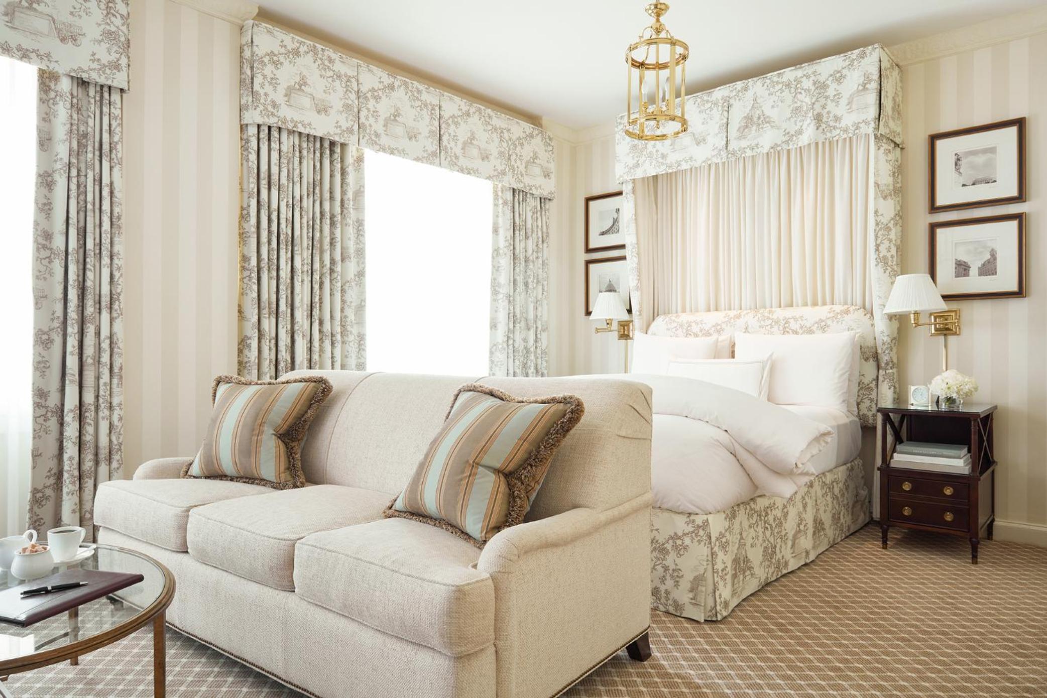 Deluxe Room - Photo 1