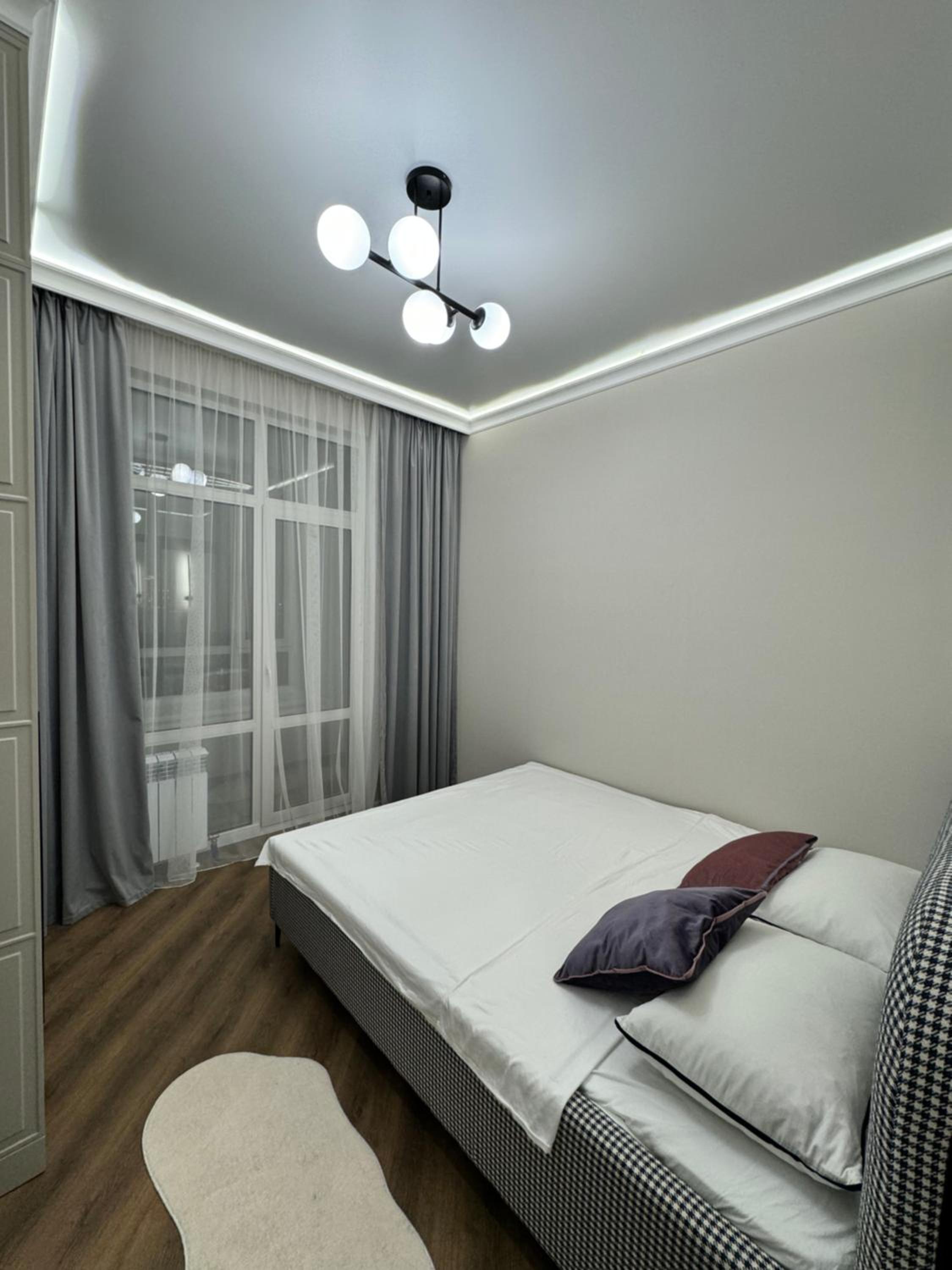 Apartment photo 1