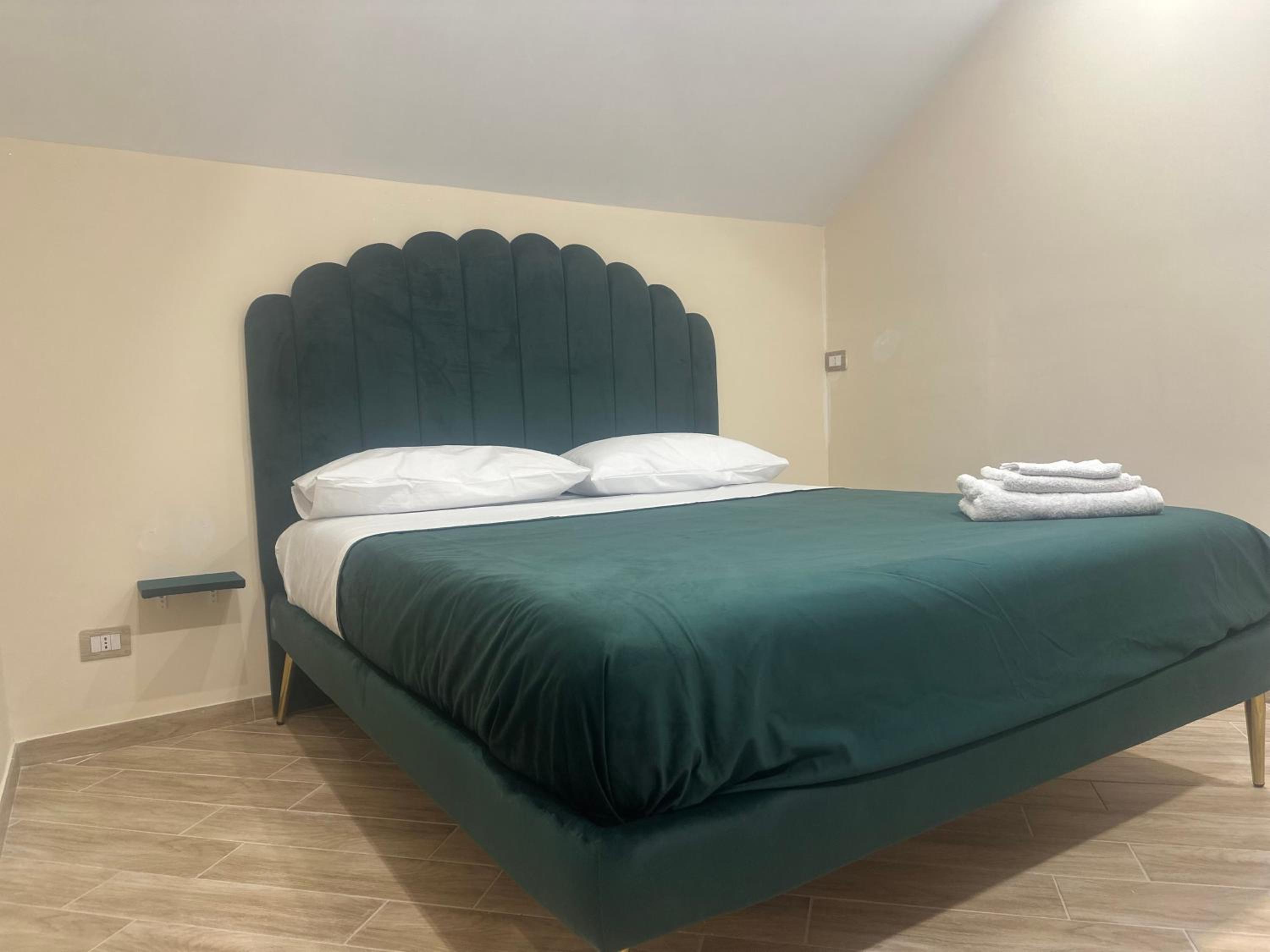 Luxury Triple Room