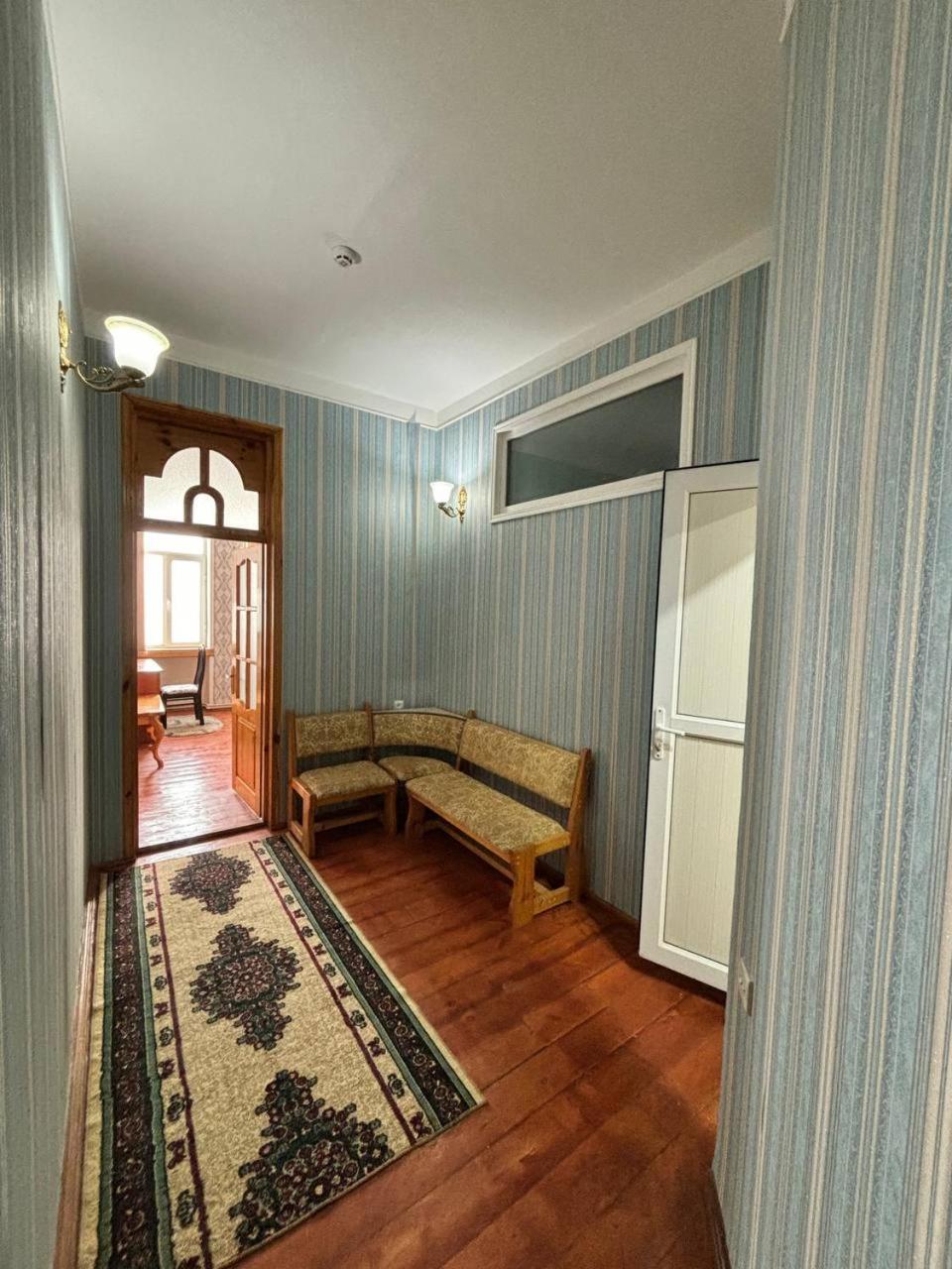 Apartment photo 3