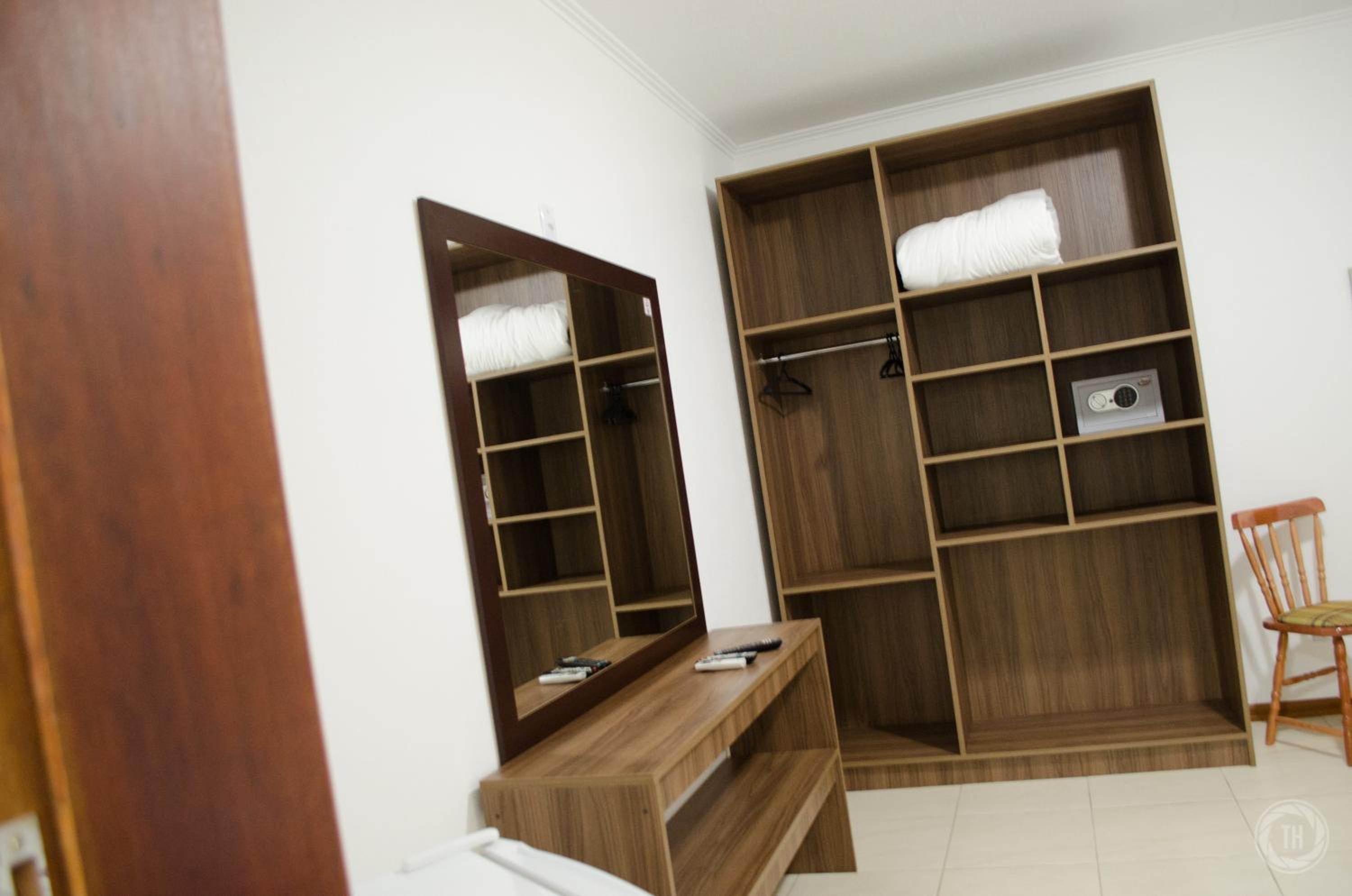 Large Double or Twin Room photo 1