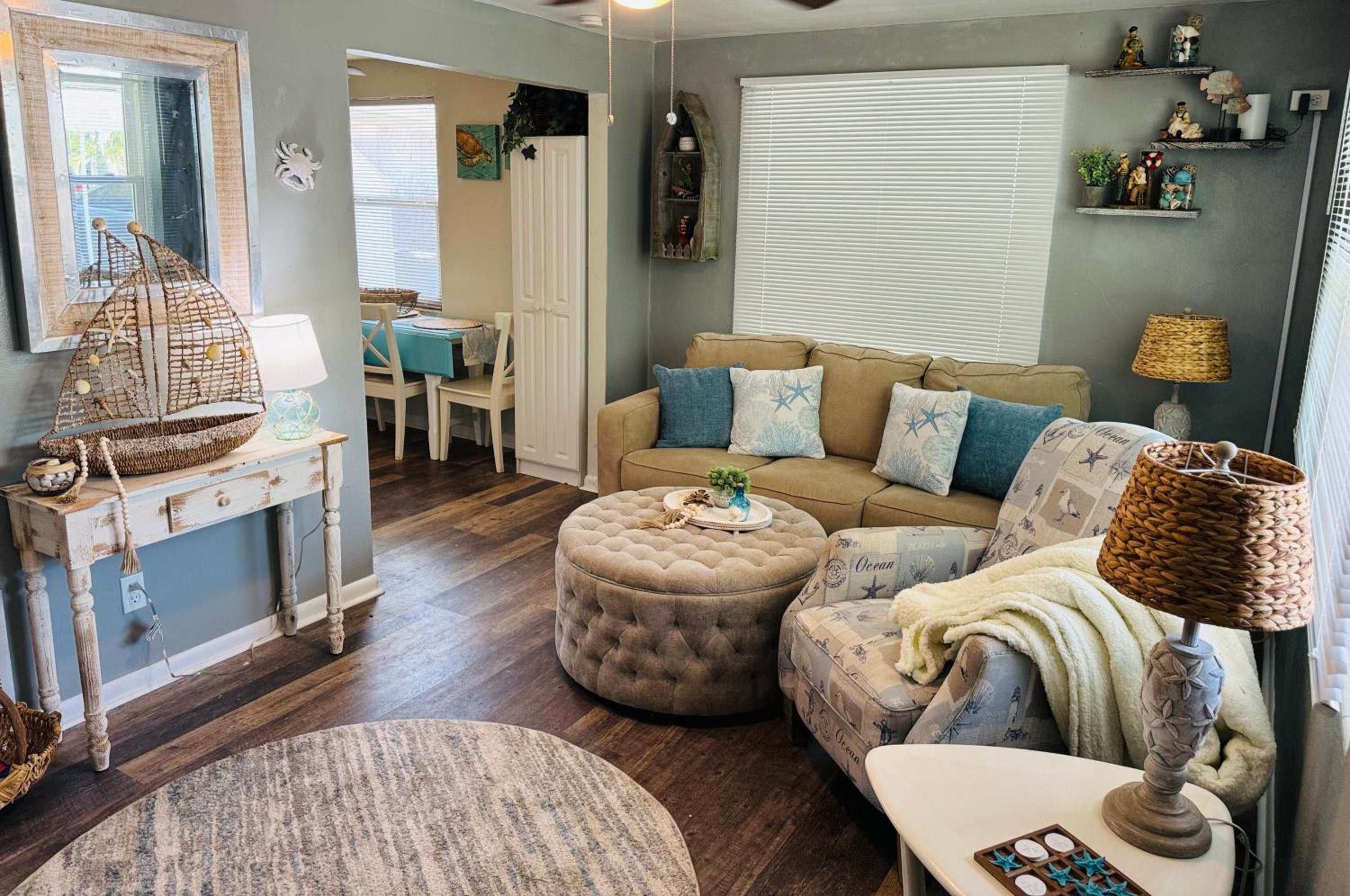 Two-Bedroom House photo 2