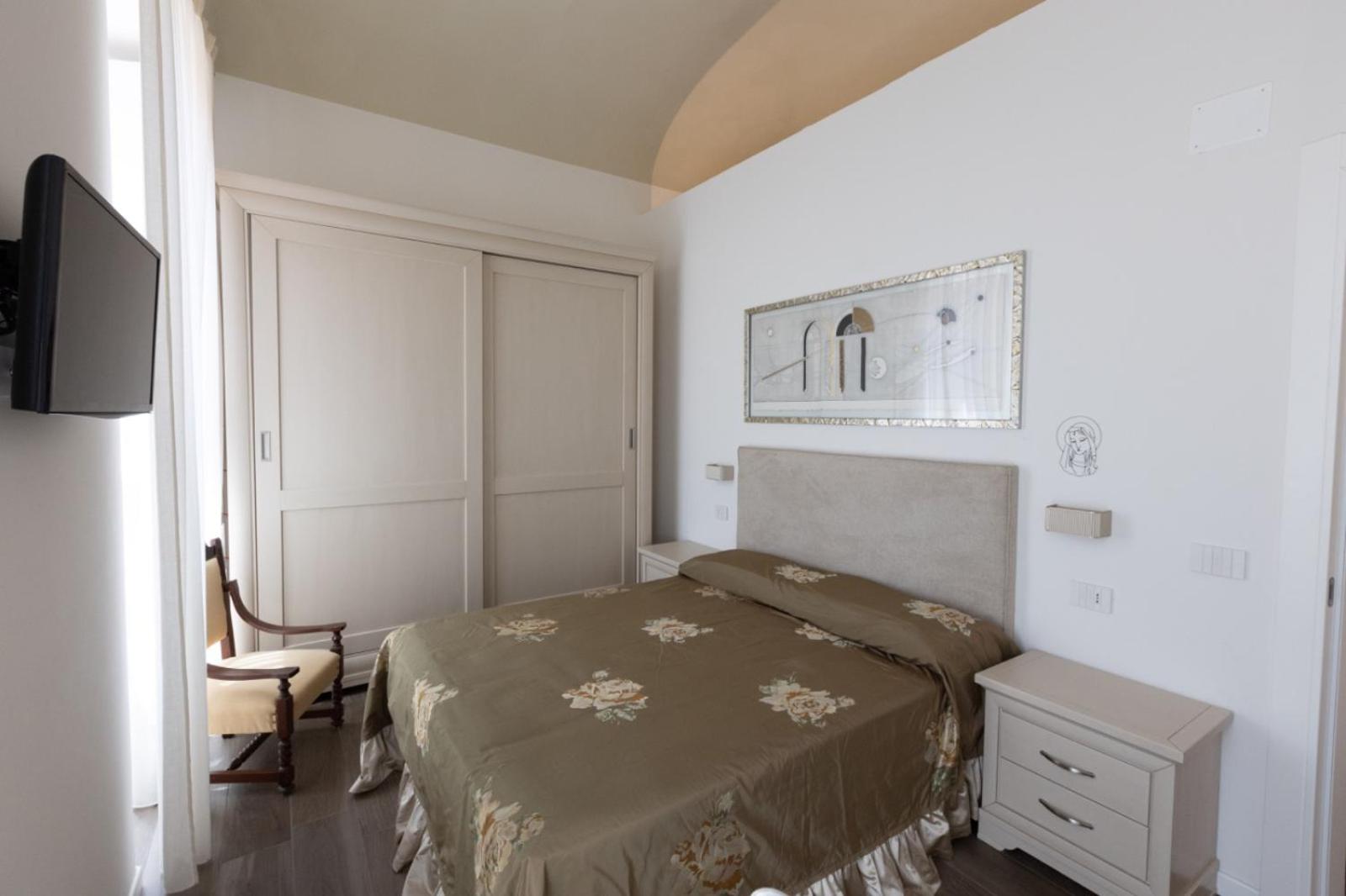 Superior Queen Room