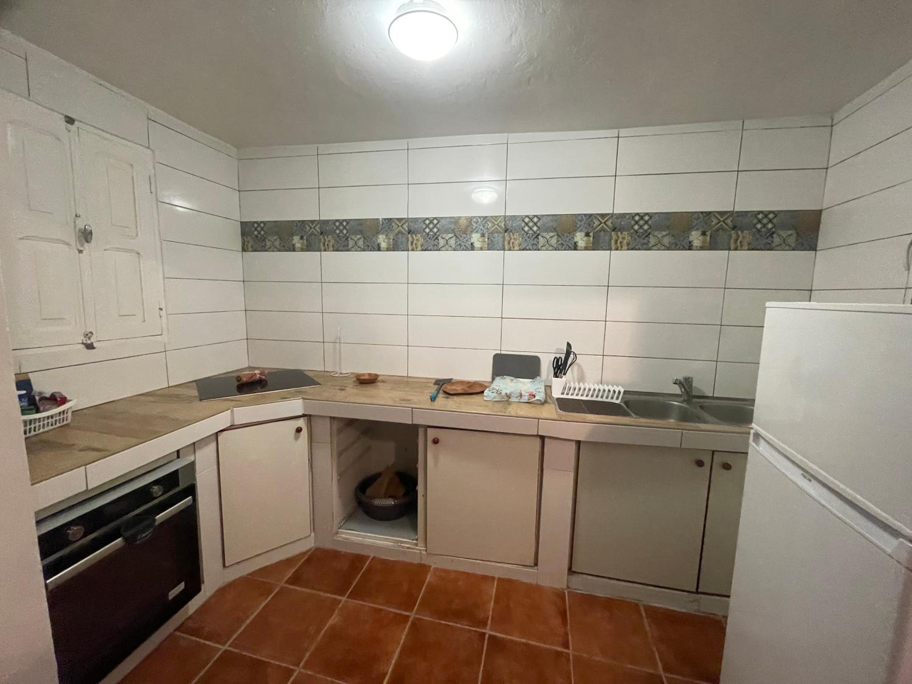 Apartment - Ground Floor photo 3