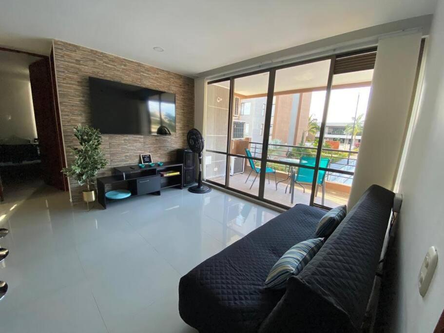 Three-Bedroom Apartment photo 1