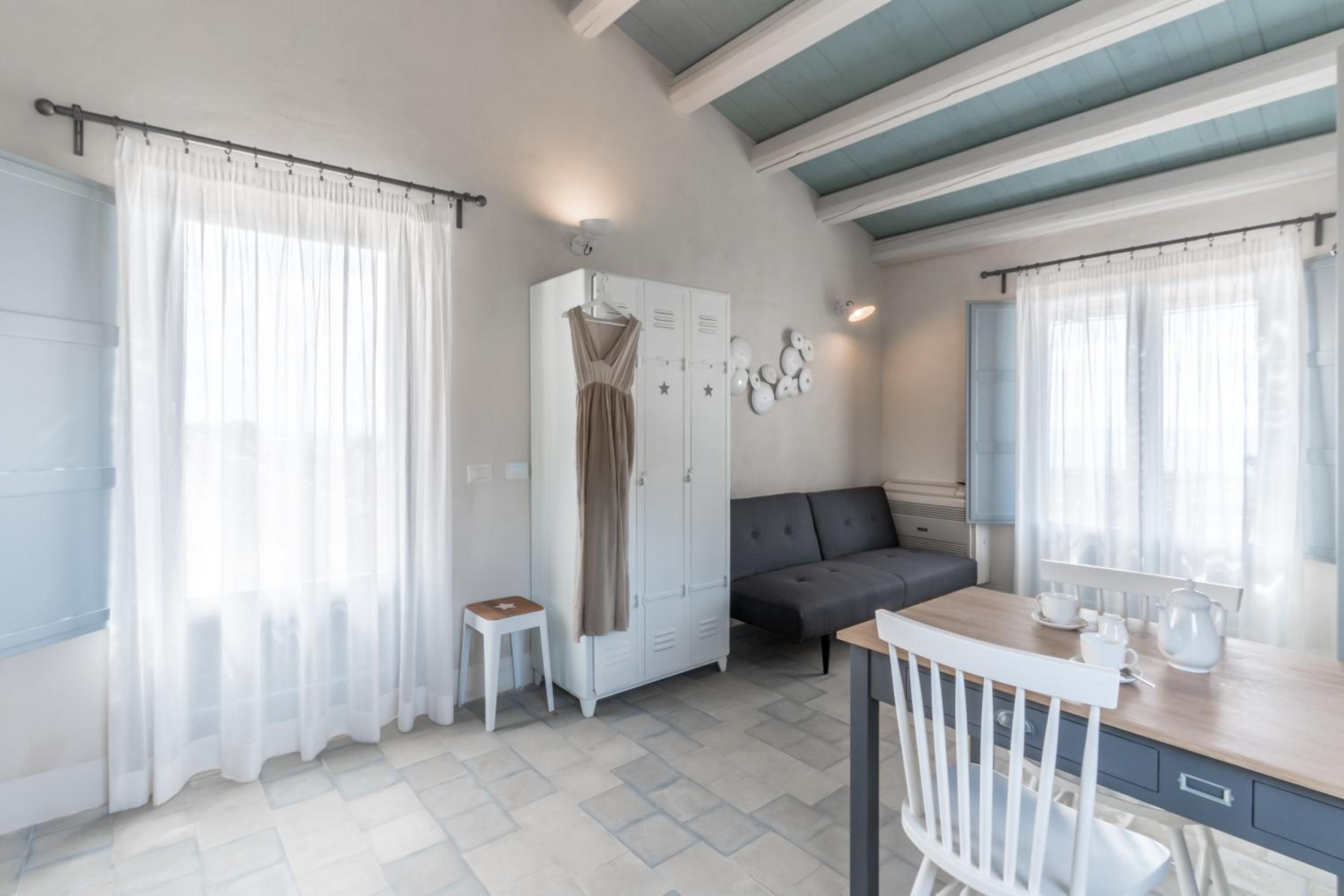 Junior Suite with private terrace and Sea View