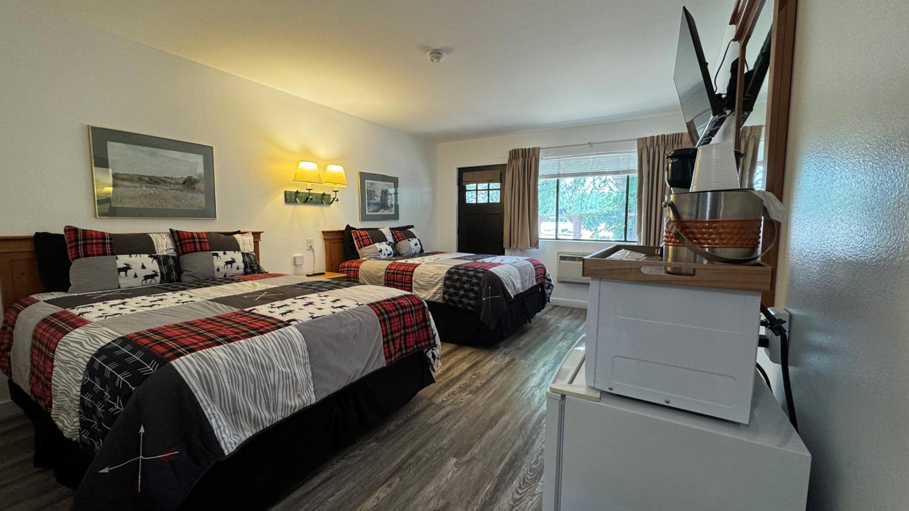 Double Room with Garden View - Photo 6