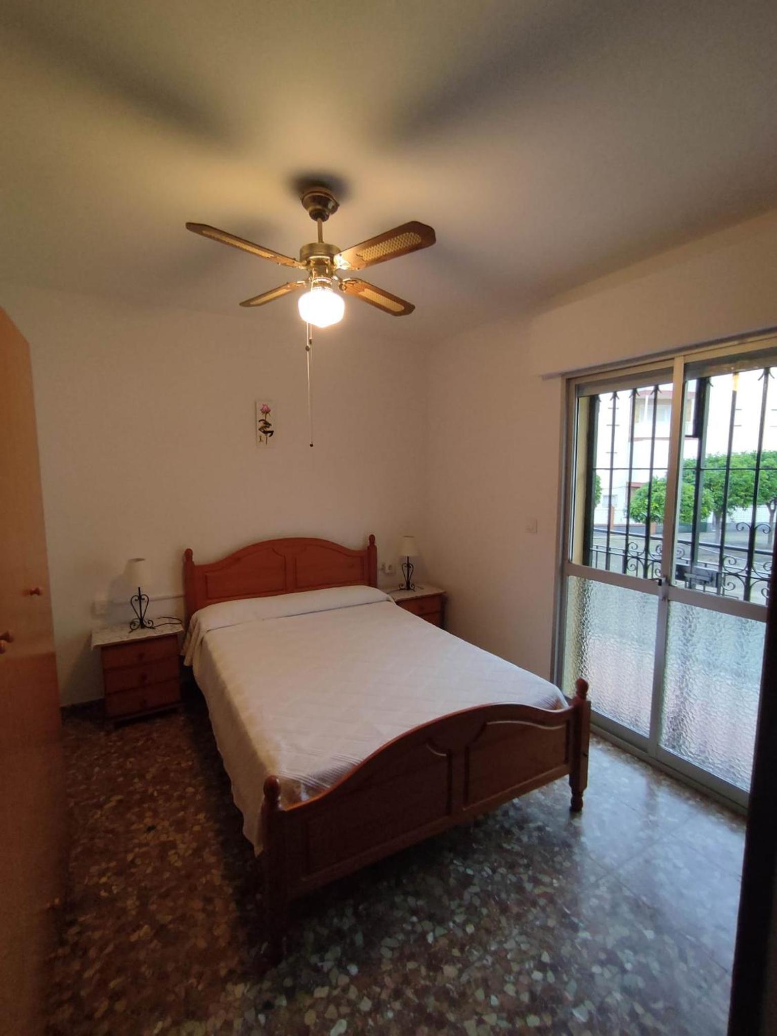 Casa de cuatro habitaciones