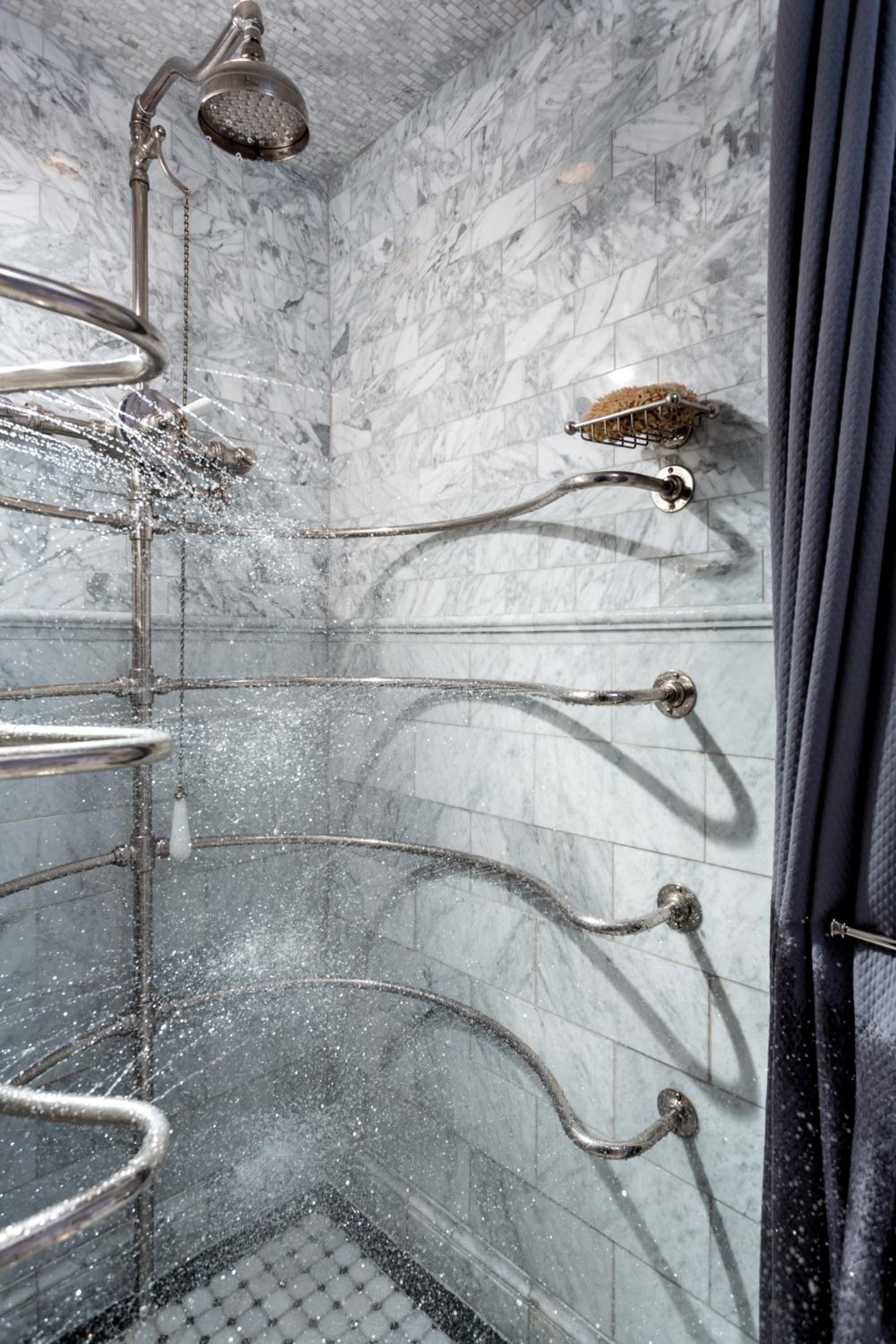 Superior King Suite photo 3