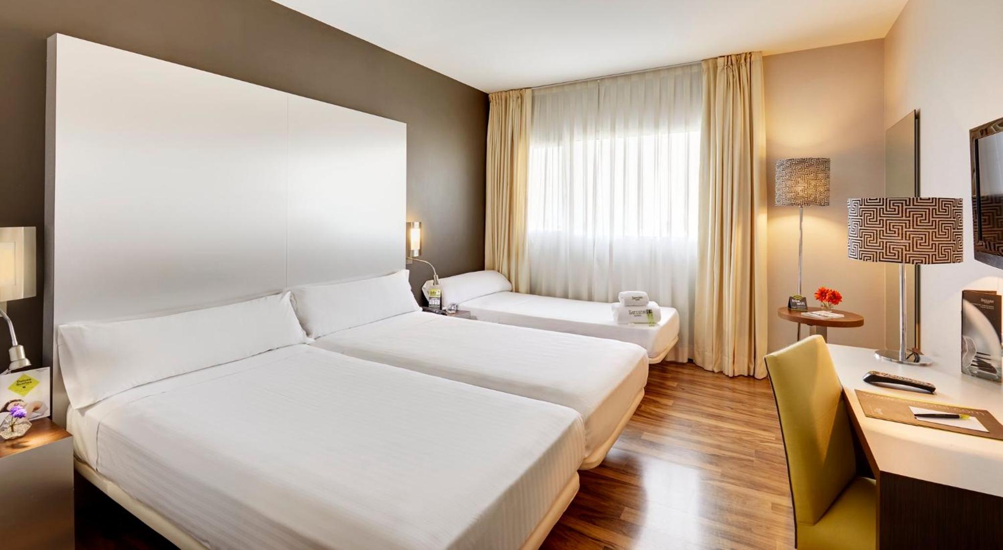 Triple Room - Photo 2