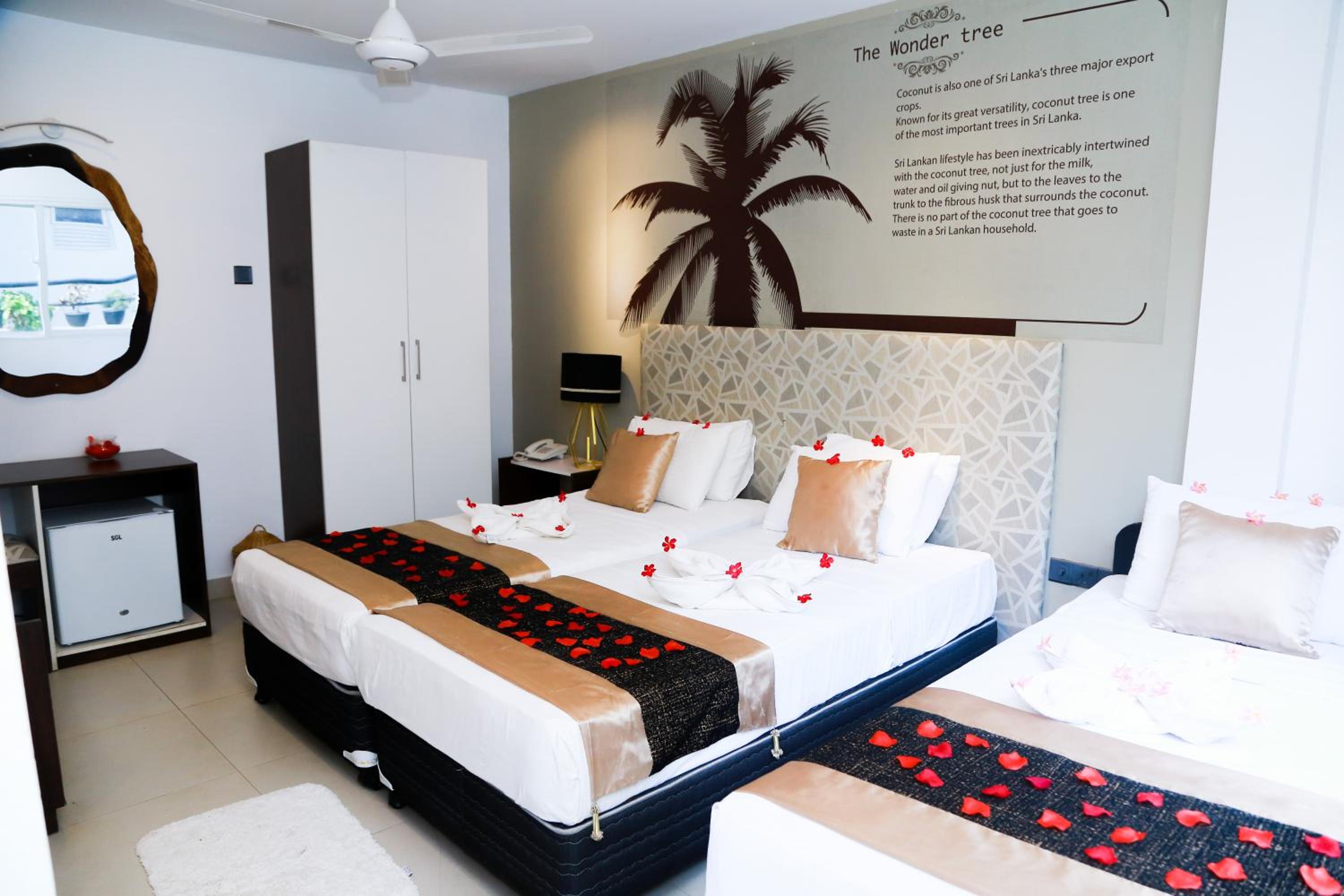 Deluxe Double or Twin Room with Balcony photo 2