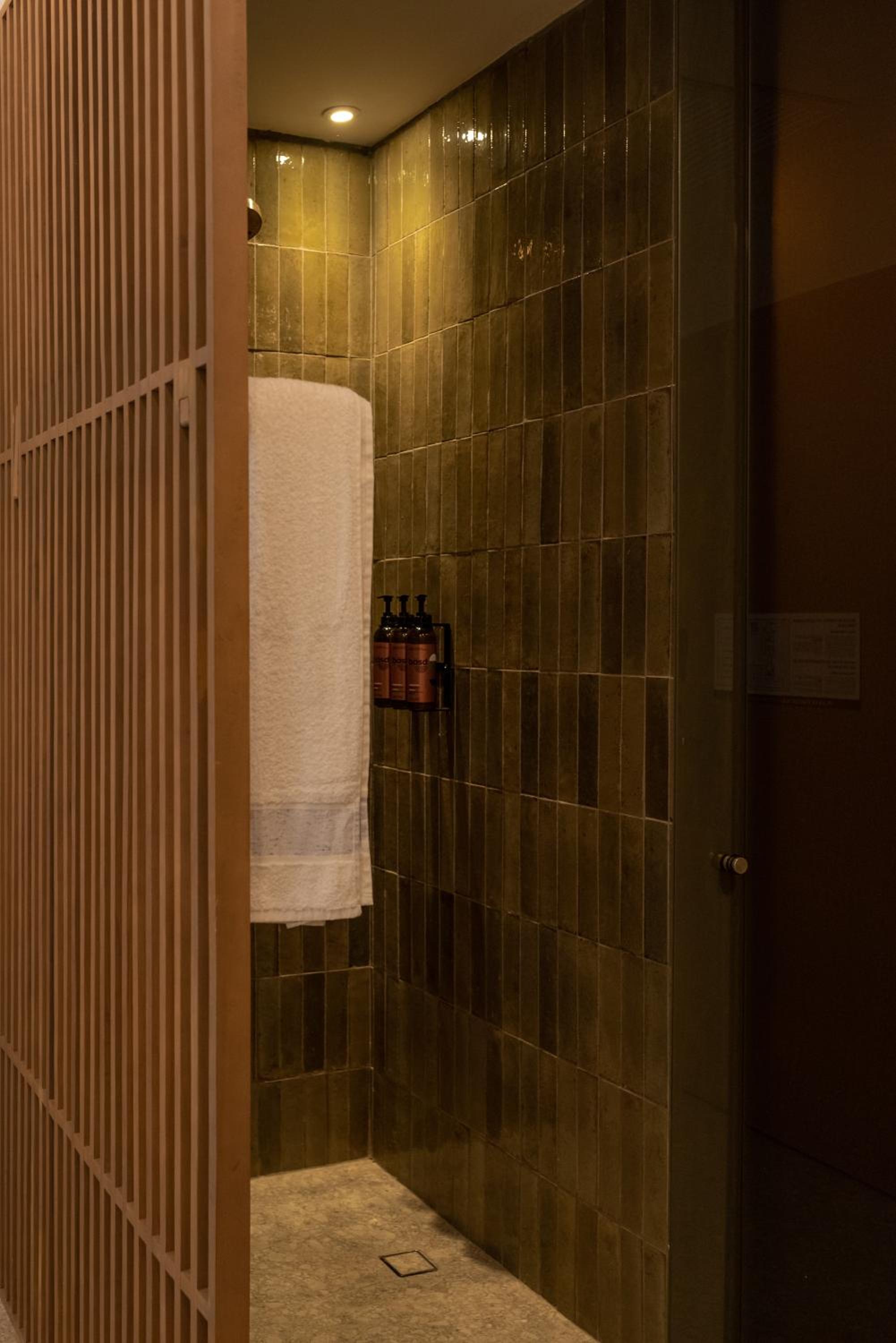 Family Suite - Photo 1