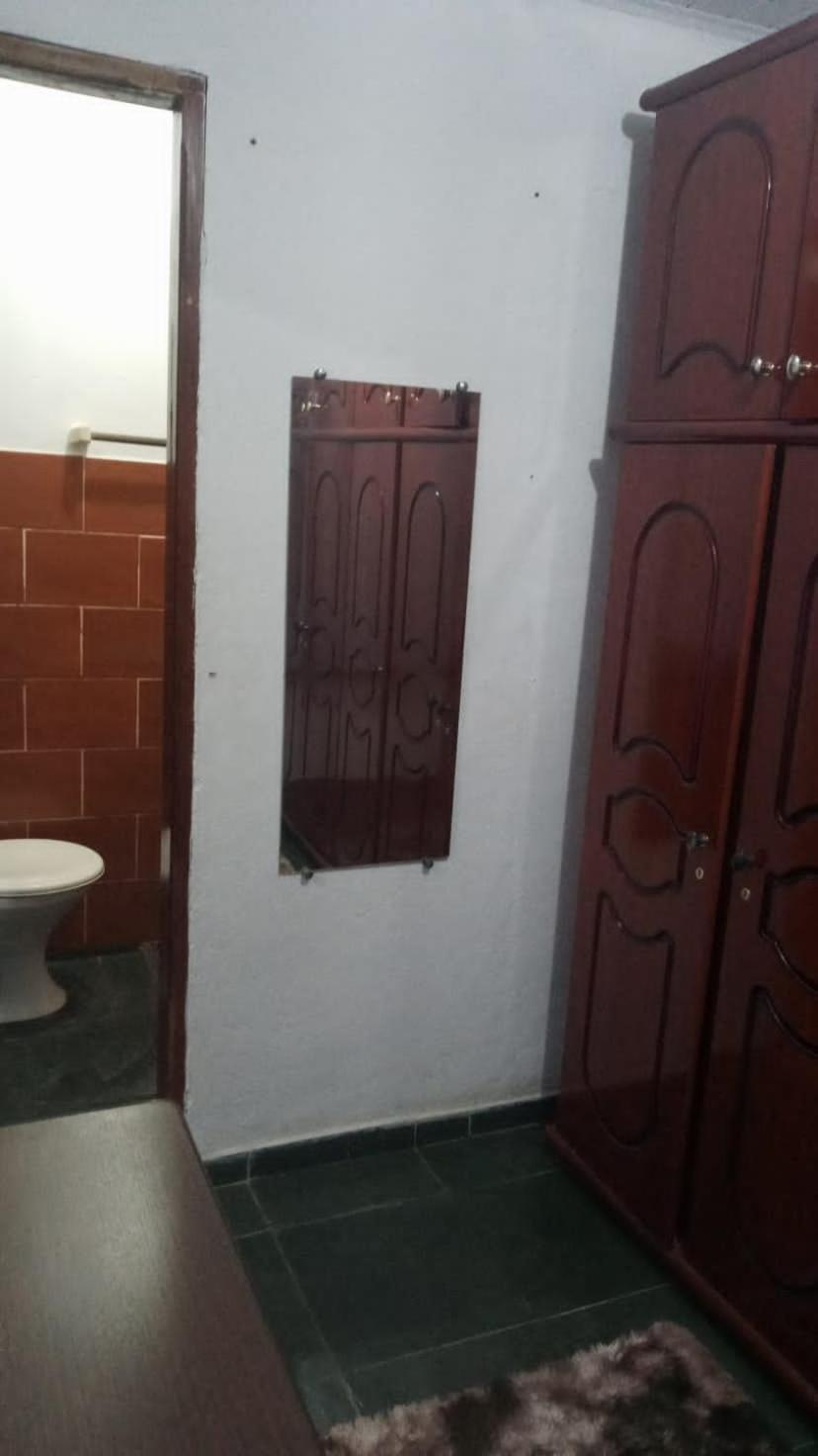One-Bedroom House photo 1