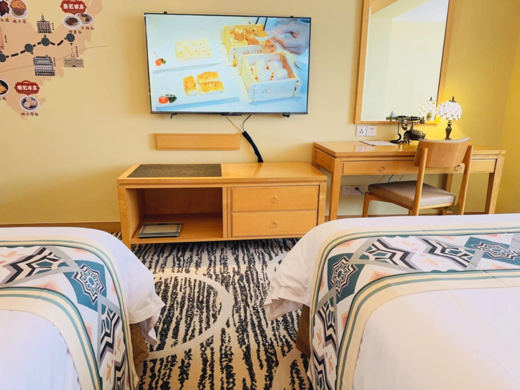 Guangzhou Memory VIP Twin Room thumbnail 5