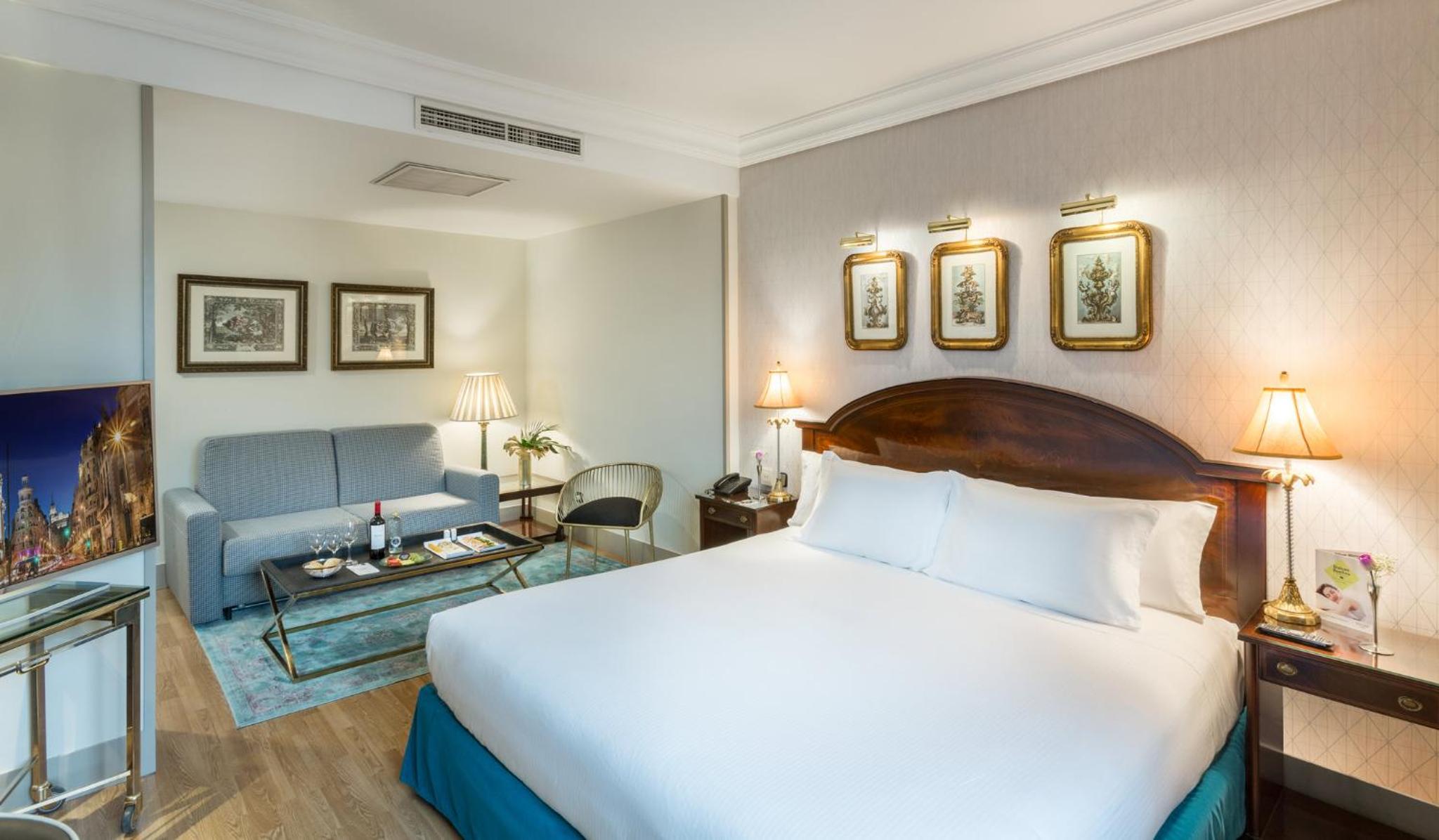 Superior Double Room - Photo 2