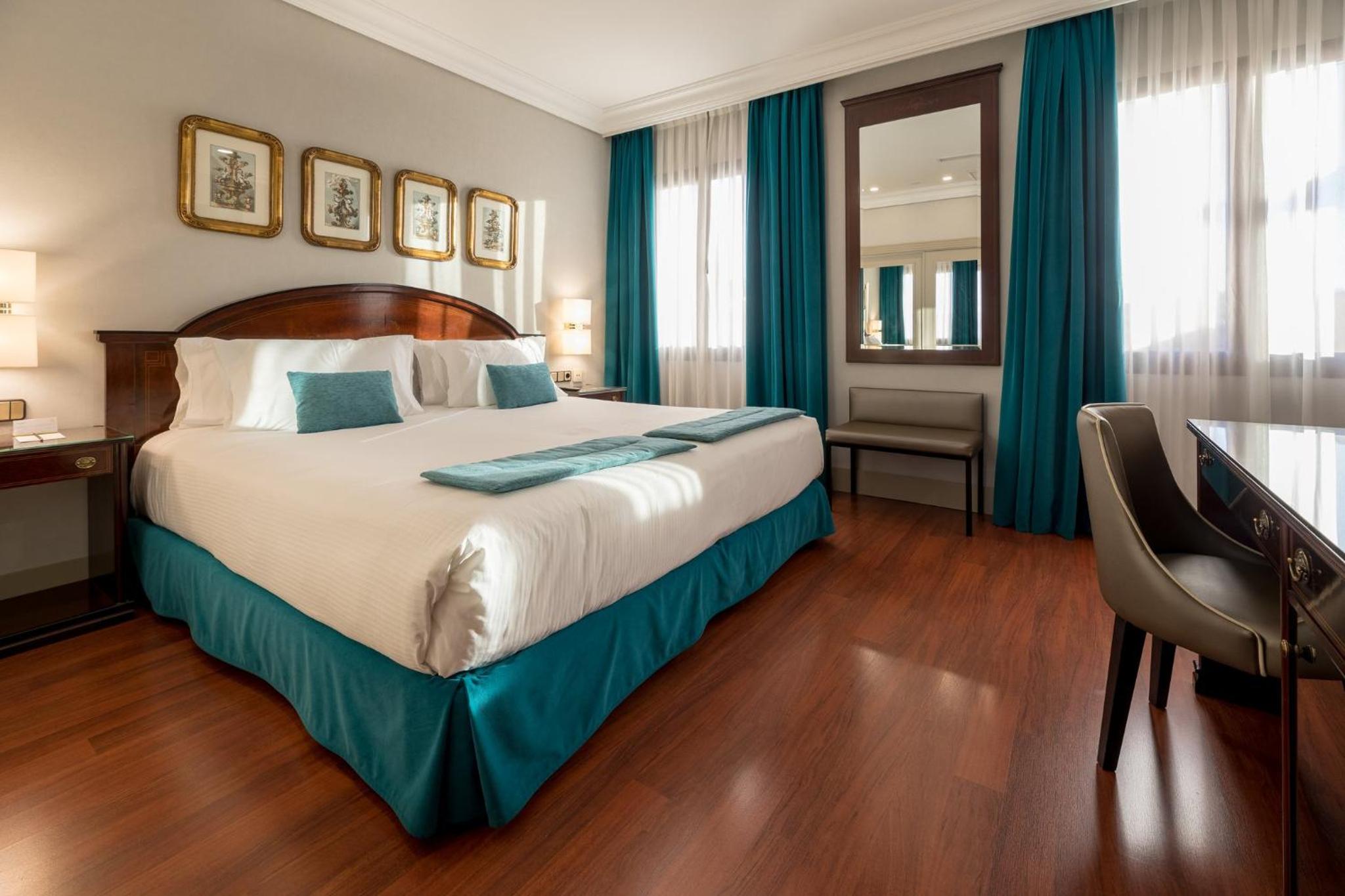 Double Room - Photo 2