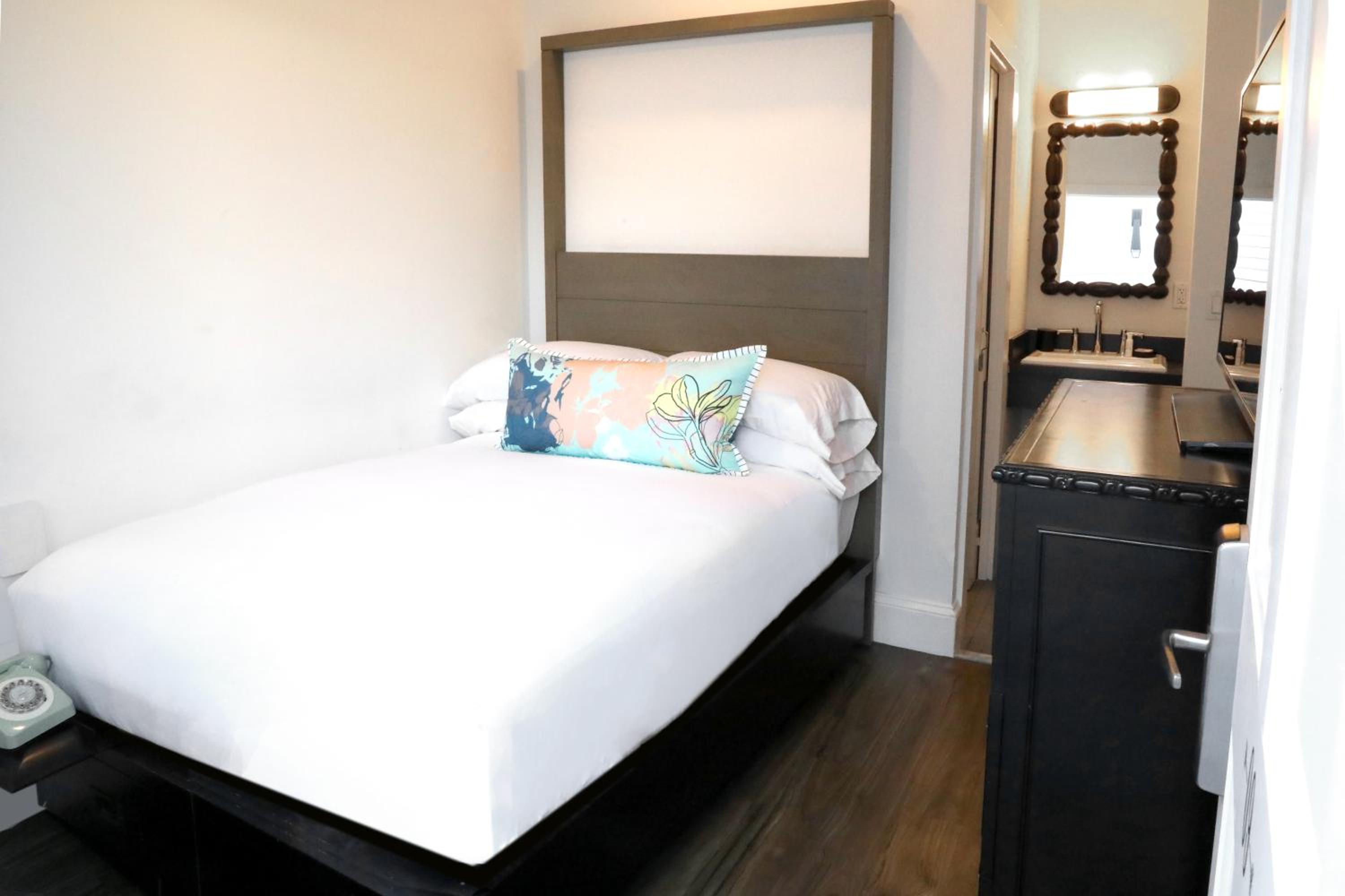 Double Room - Photo 1