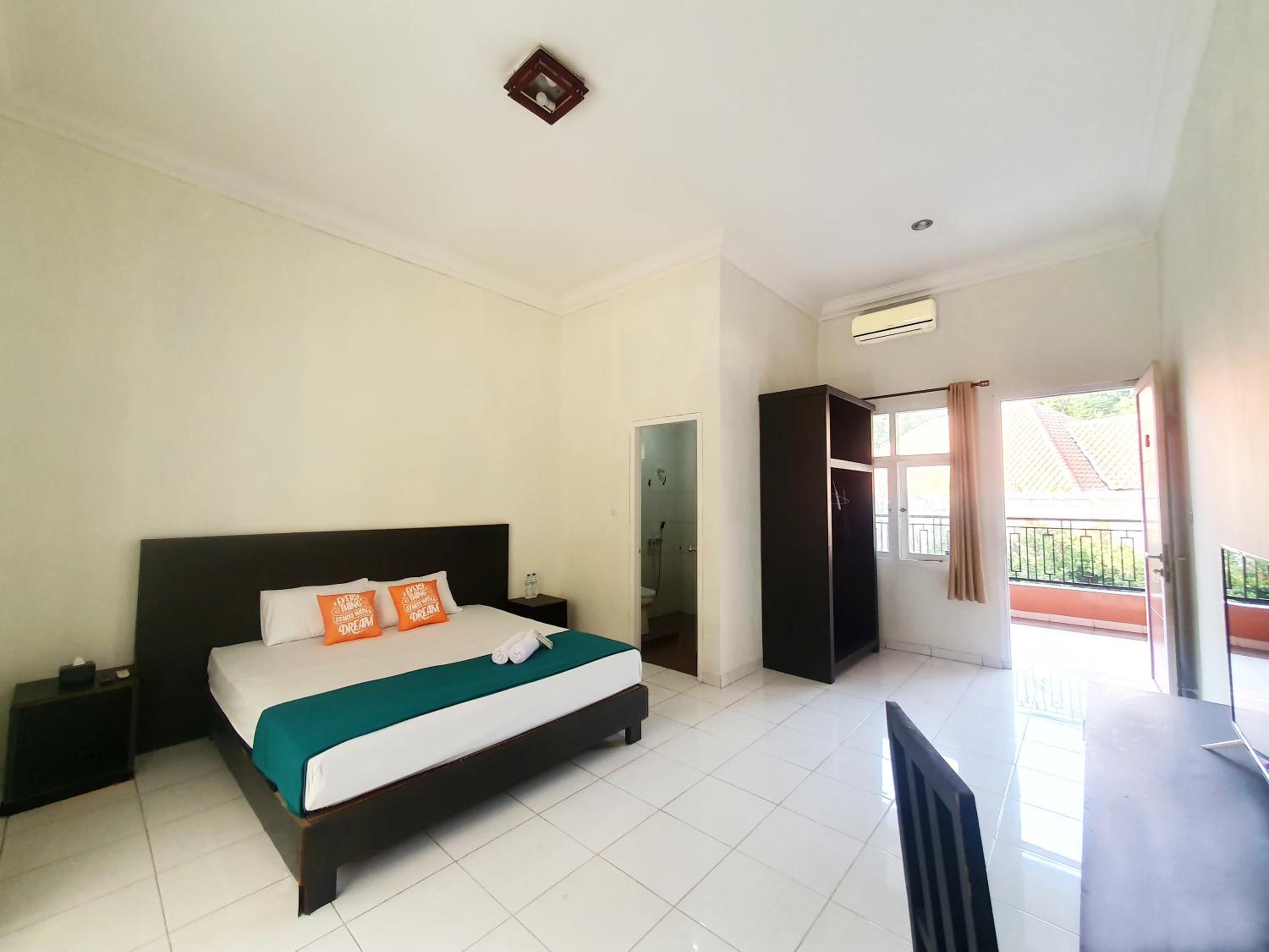 Standard Double Room - Photo 2