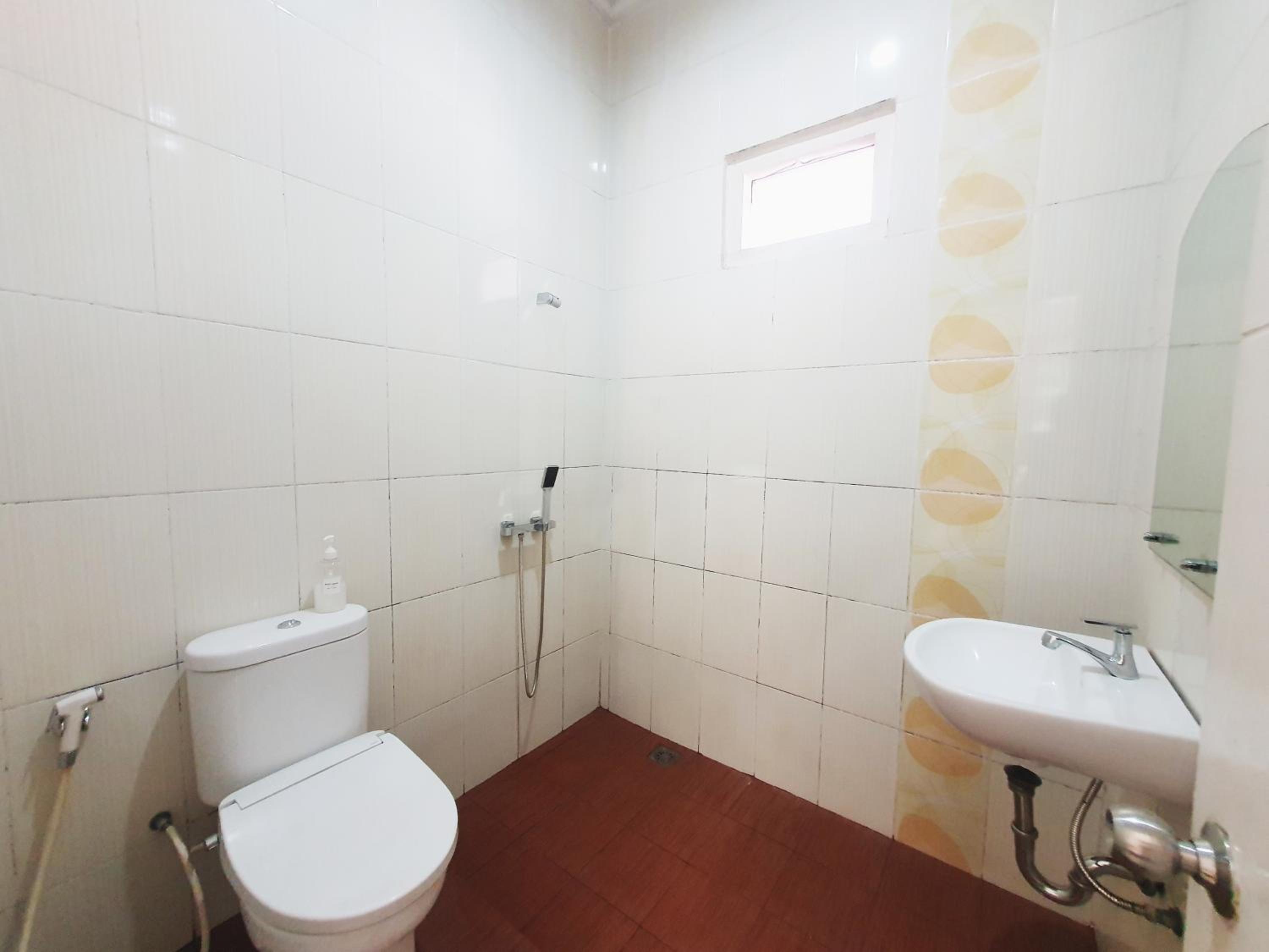 Standard Double Room - Photo 4
