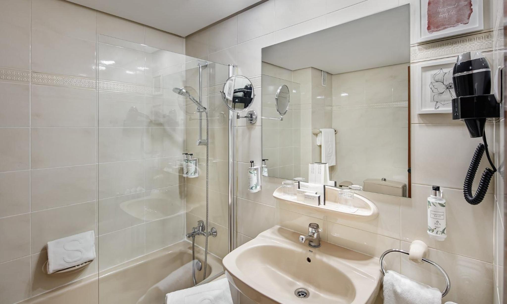 Superior Apartment photo 3