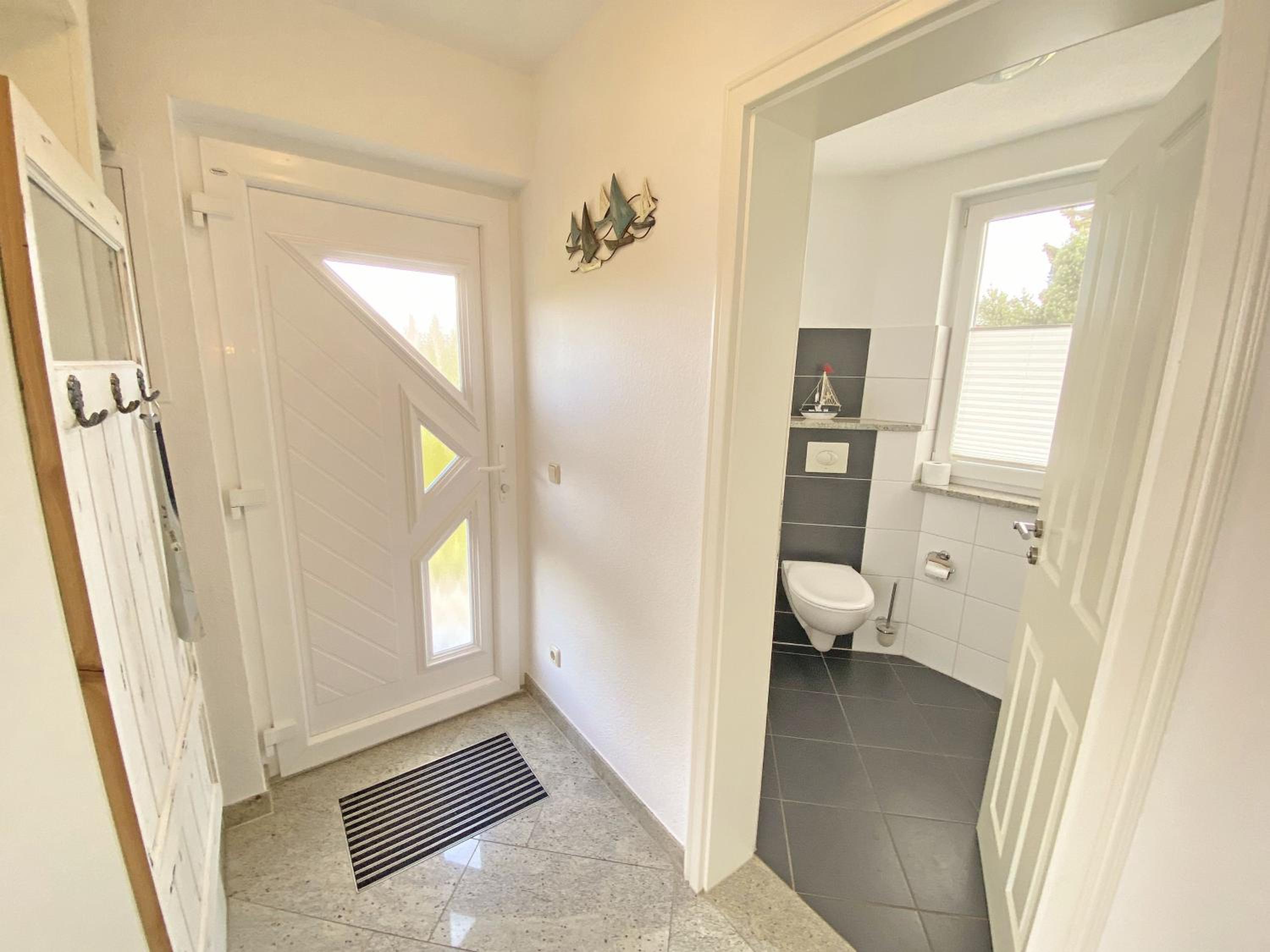 Two-Bedroom House photo 3