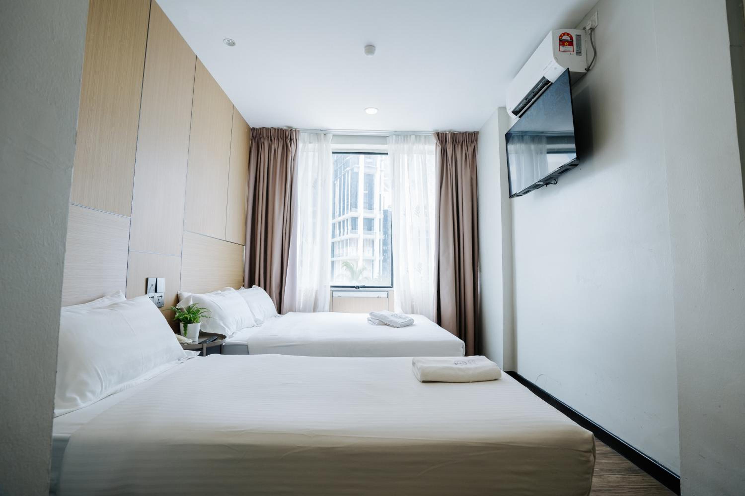 Triple Room - Photo 8