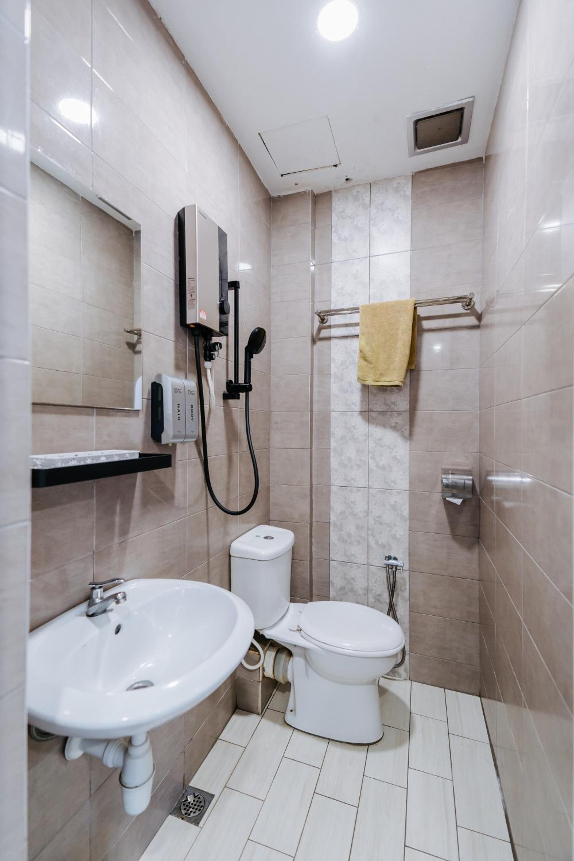 Triple Room - Photo 11
