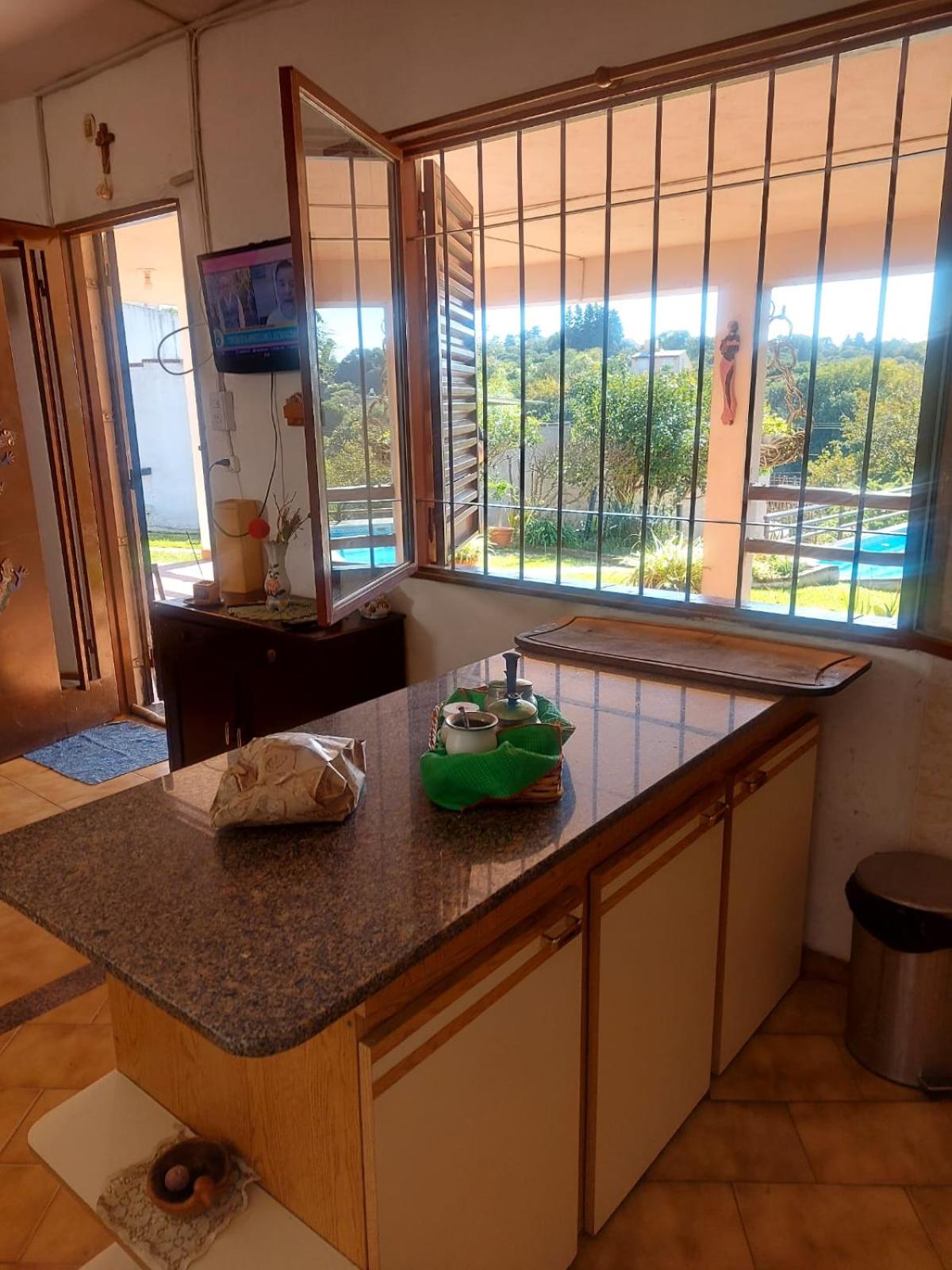 One-Bedroom House photo 2