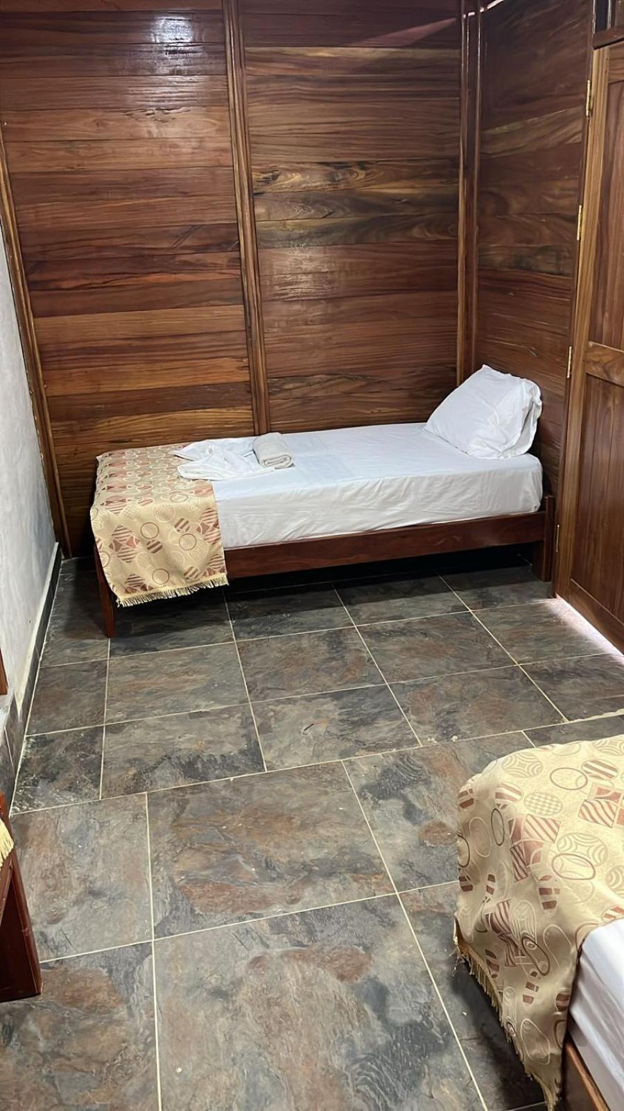 Triple Room with Private Bathroom photo 3