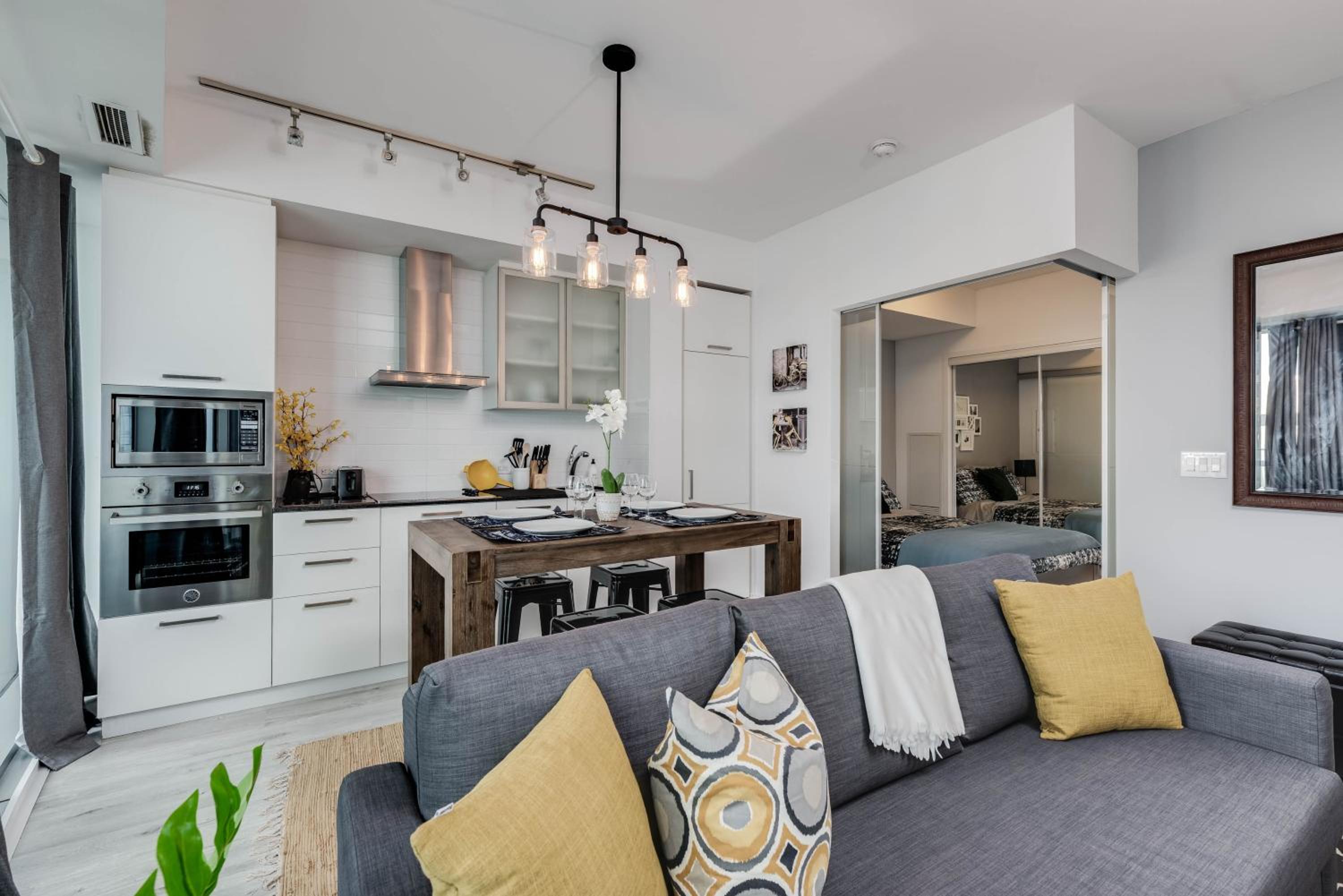 Two-Bedroom Apartment with Balcony thumbnail 5