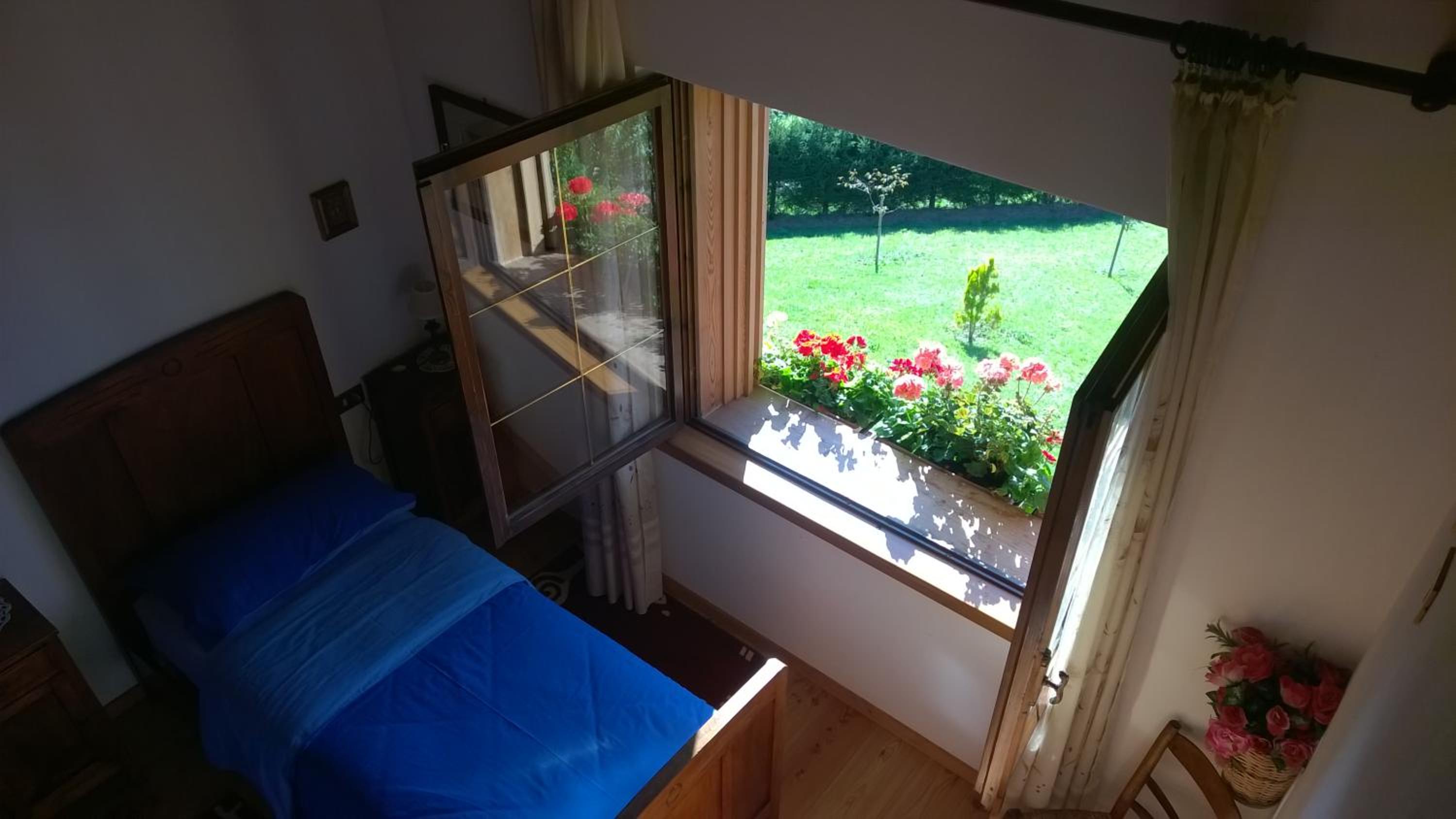 Two - Bedroom Apartment - Split Level photo 1