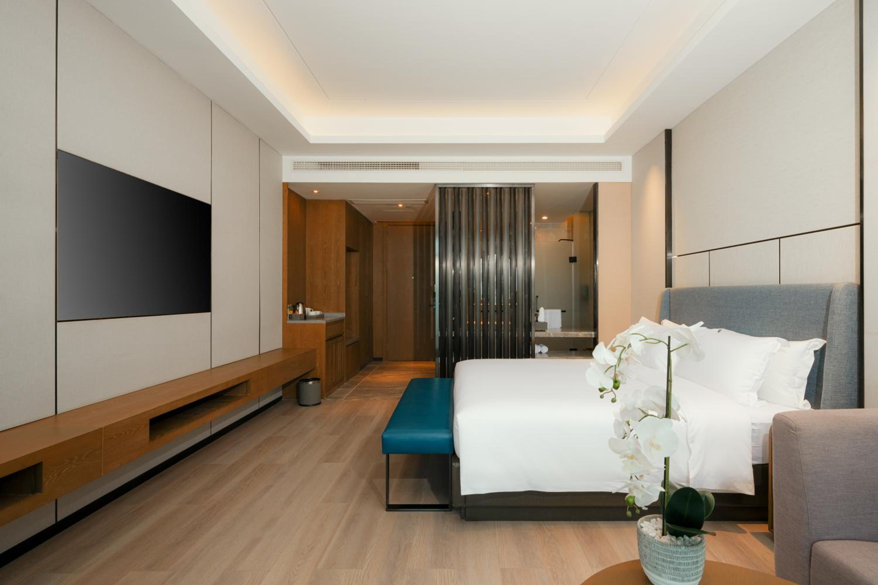 Superior King Room photo 1