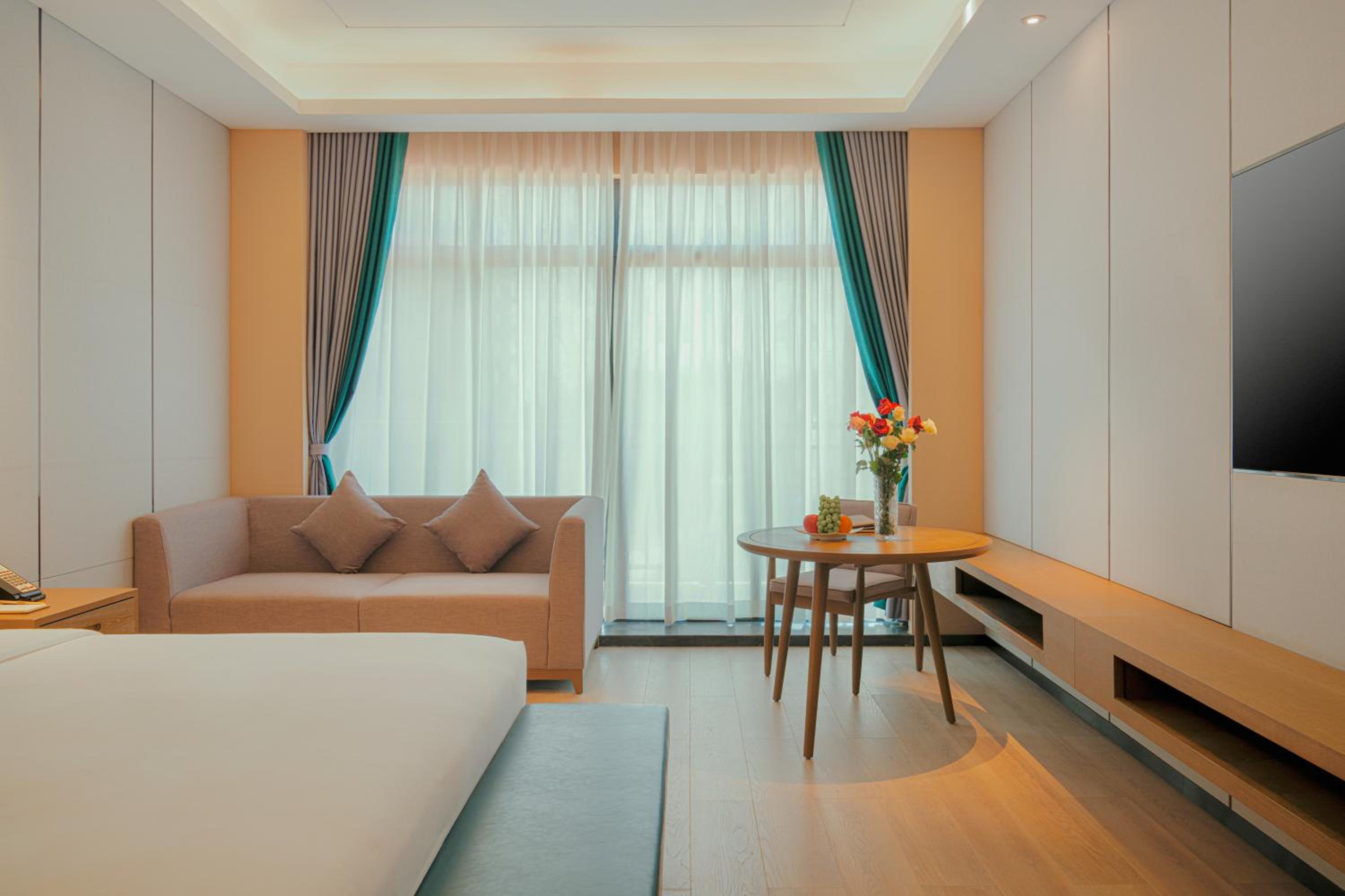 Superior King Room photo 2